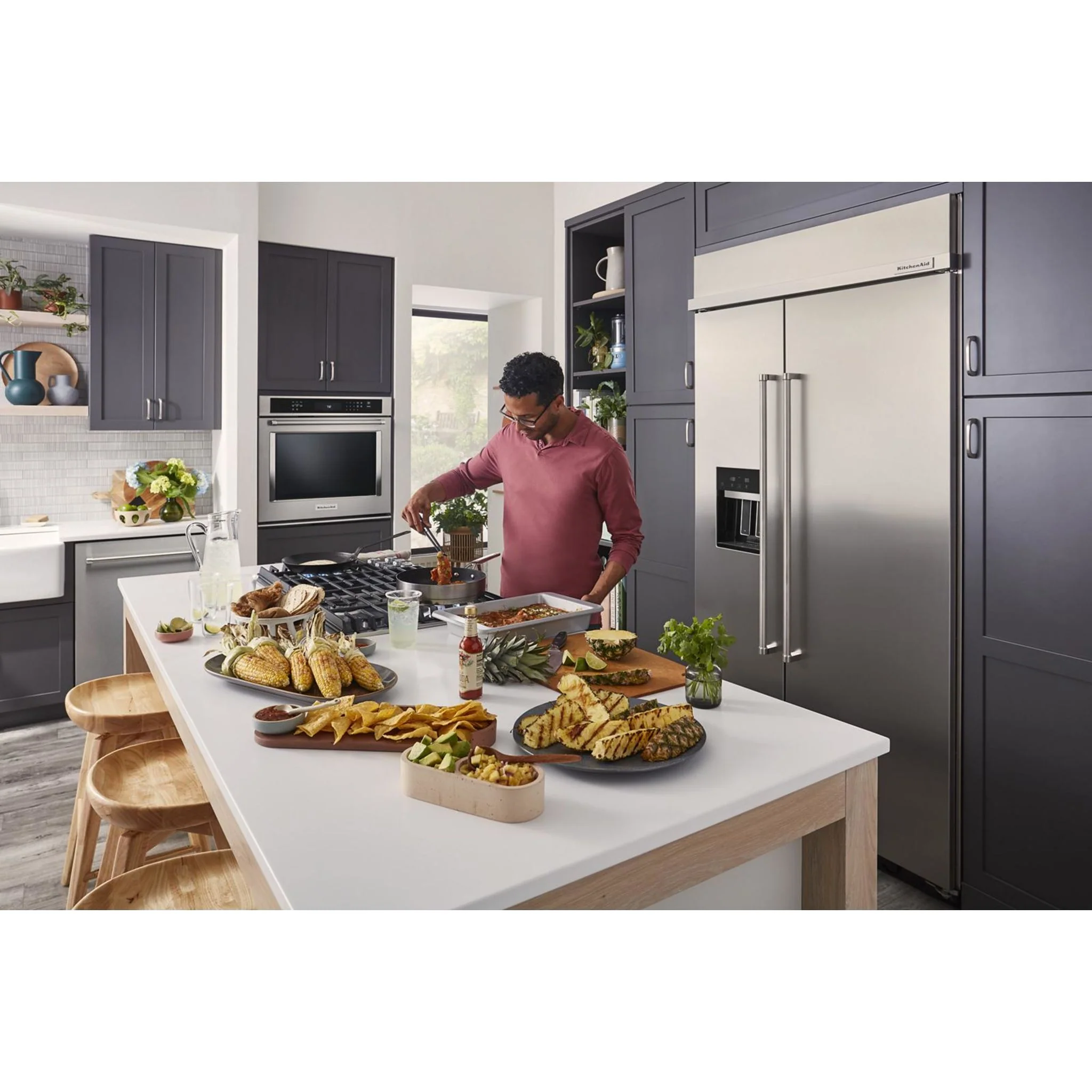 KitchenAid 25.1 cu.ft. 42" Built-In Side-by-Side Refrigerator with Ice and Water Dispenser - Stainless Steel (KBSD702MSS) - Image 12