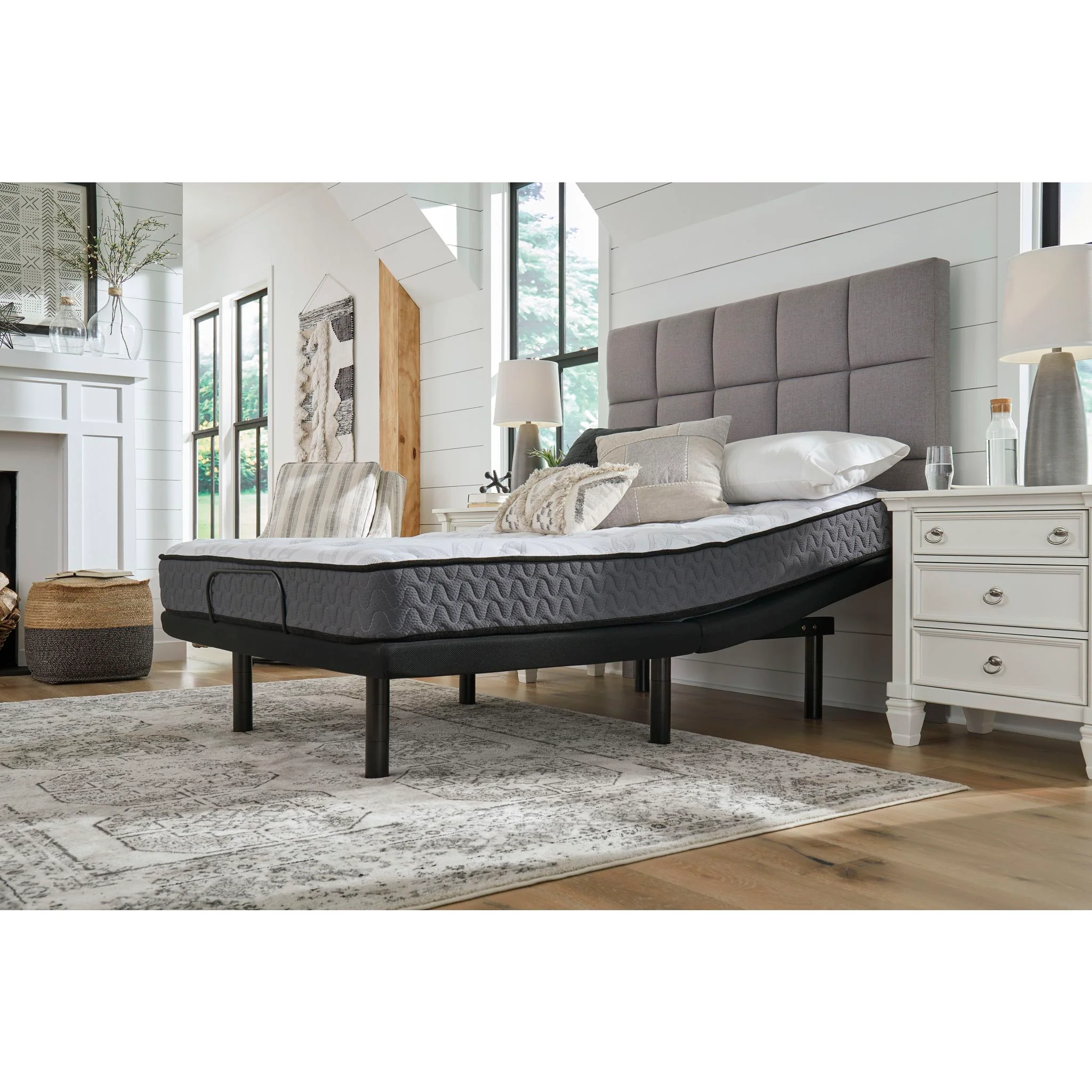Ashley Sleep Essentials 8 Inch Hybrid Mattress - Image 5
