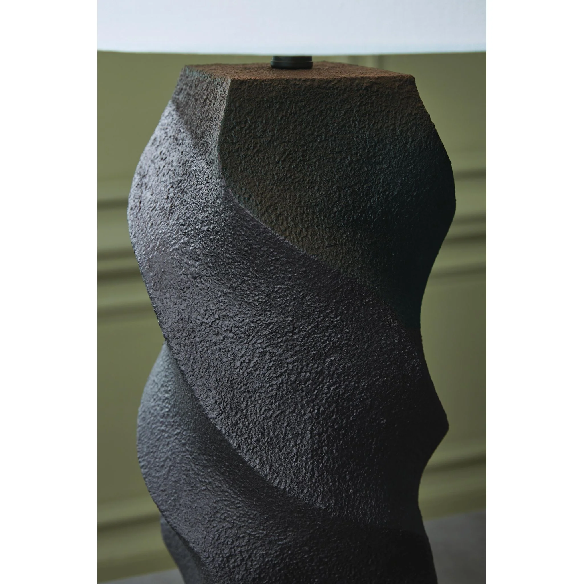 Amillion Table Lamp - Image 12