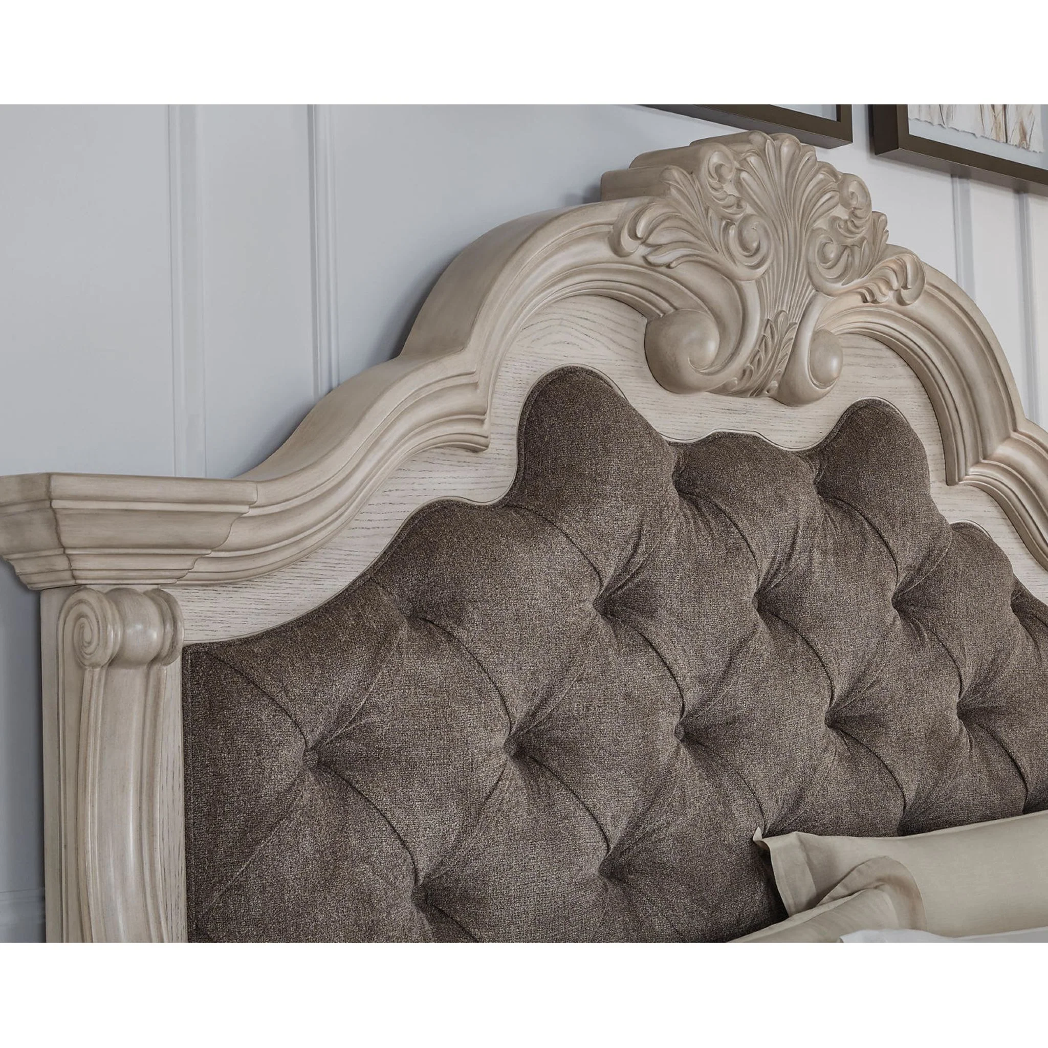 Andonhall King Panel Bed - Image 9