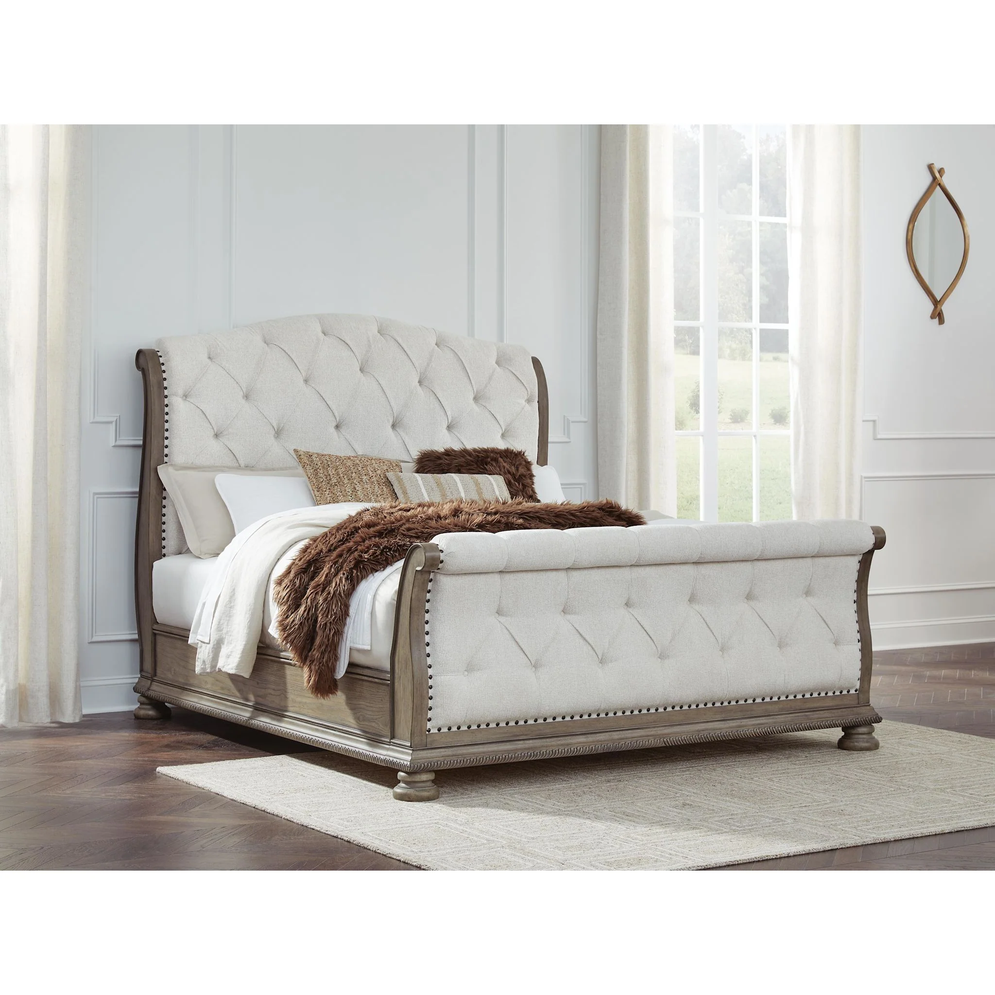 Ardenfield 5 Piece King Sleigh Bedroom - Image 33