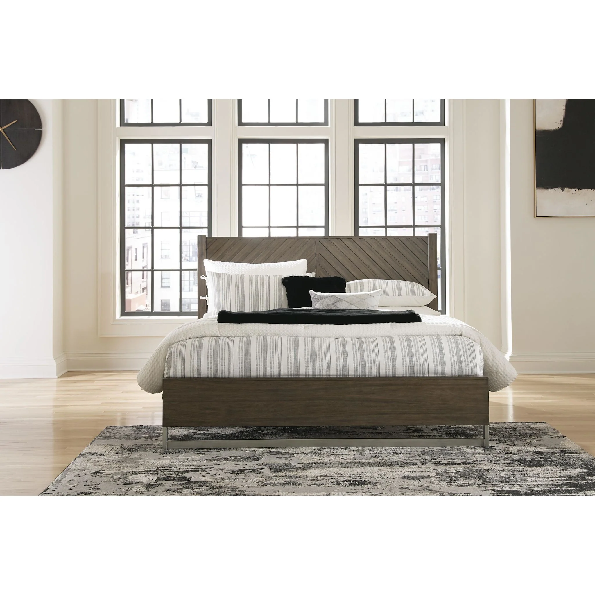 Arkenton King Panel Bed - Image 25