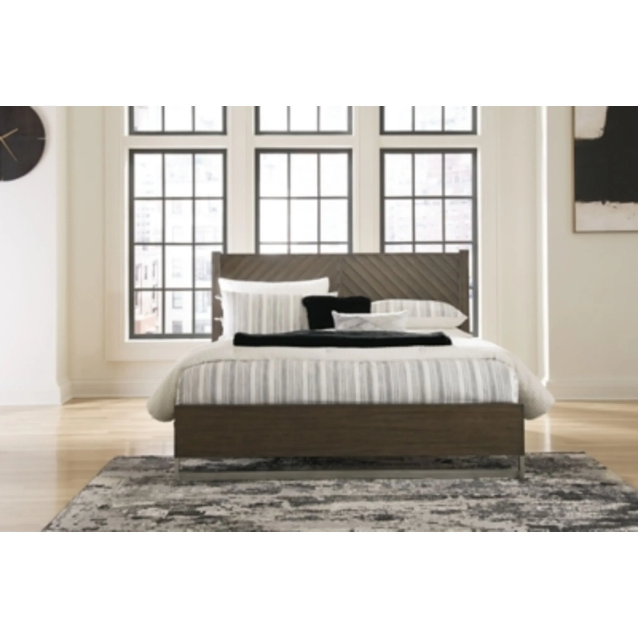 Arkenton King Panel Bed - Image 30