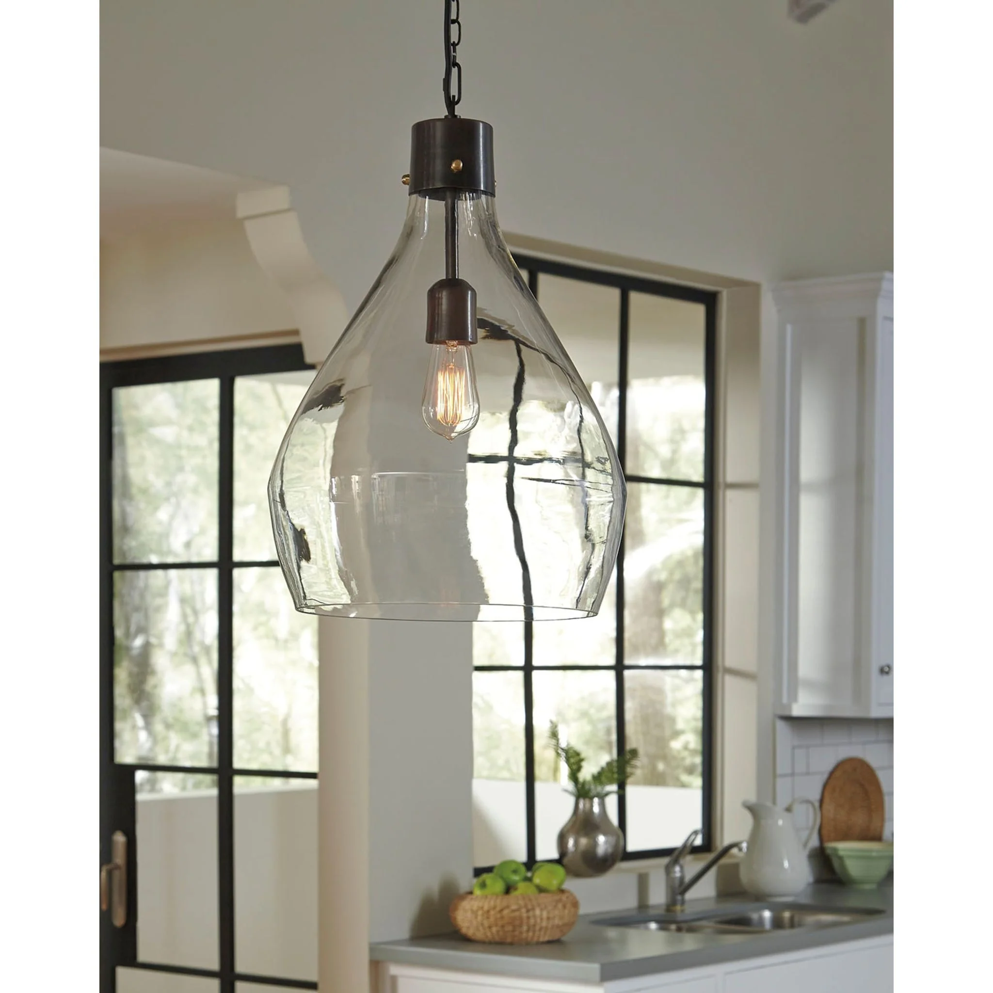Avalbane Pendant Light - Image 2