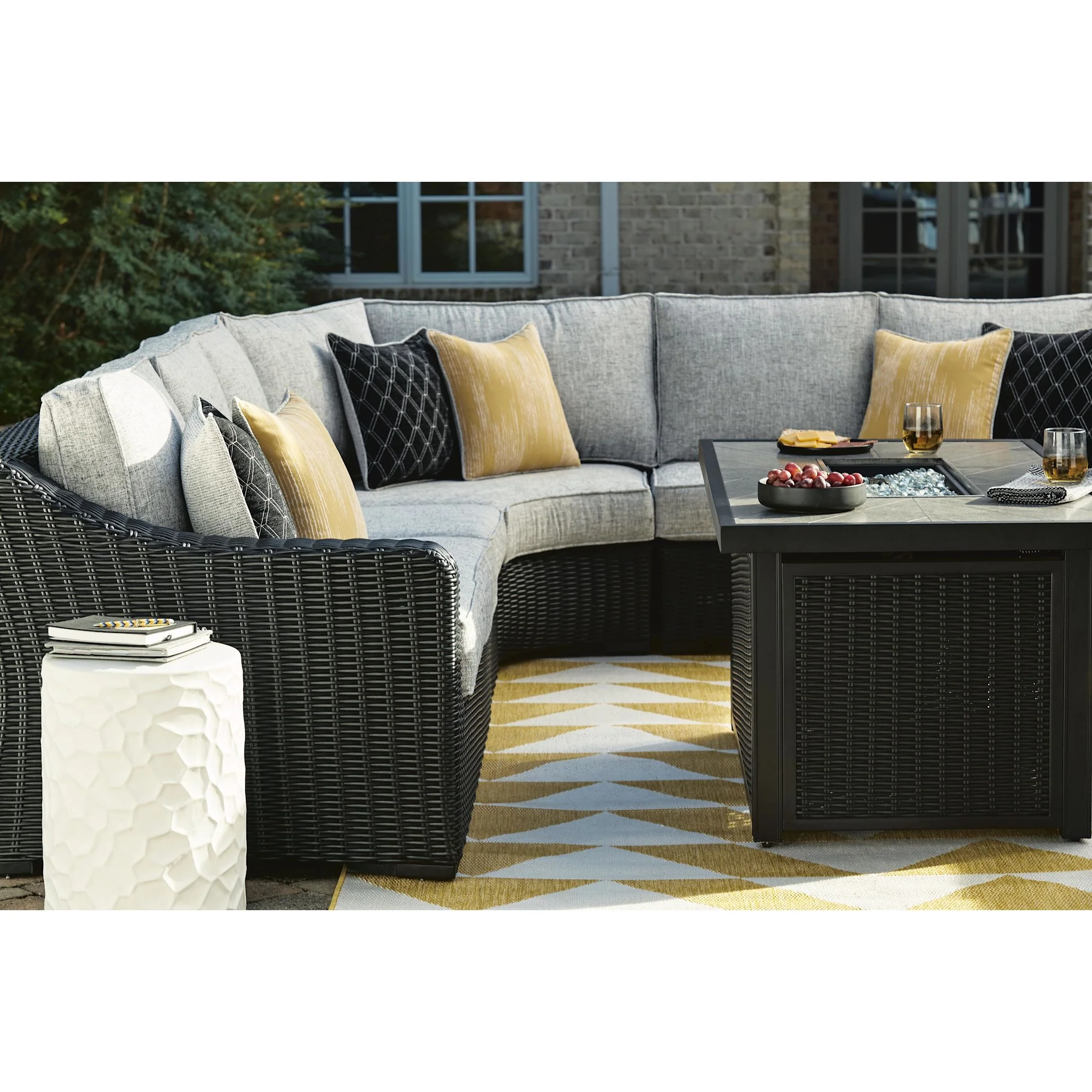 Beachcroft 3 Piece Outdoor Modular Sectional - Image 26