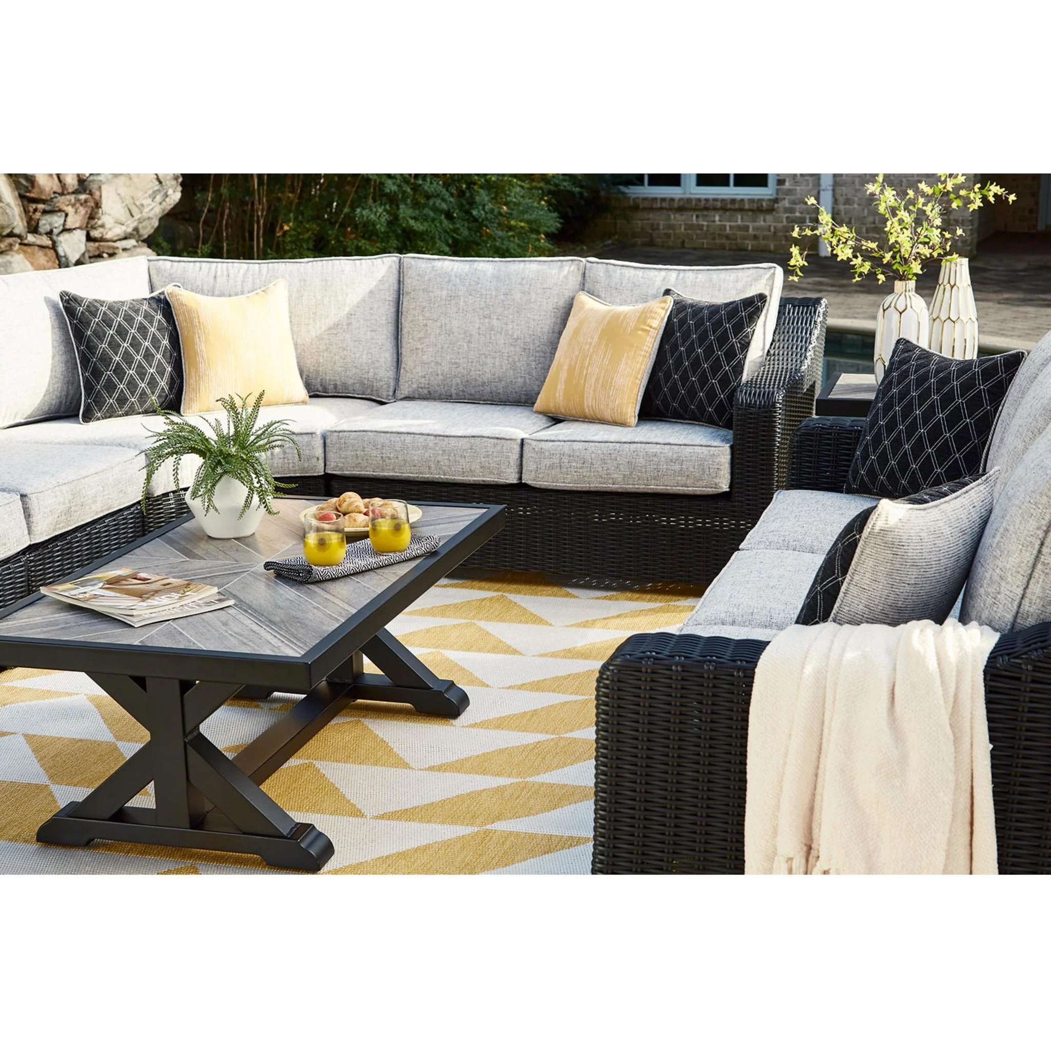 Beachcroft 3 Piece Outdoor Modular Sectional - Image 9