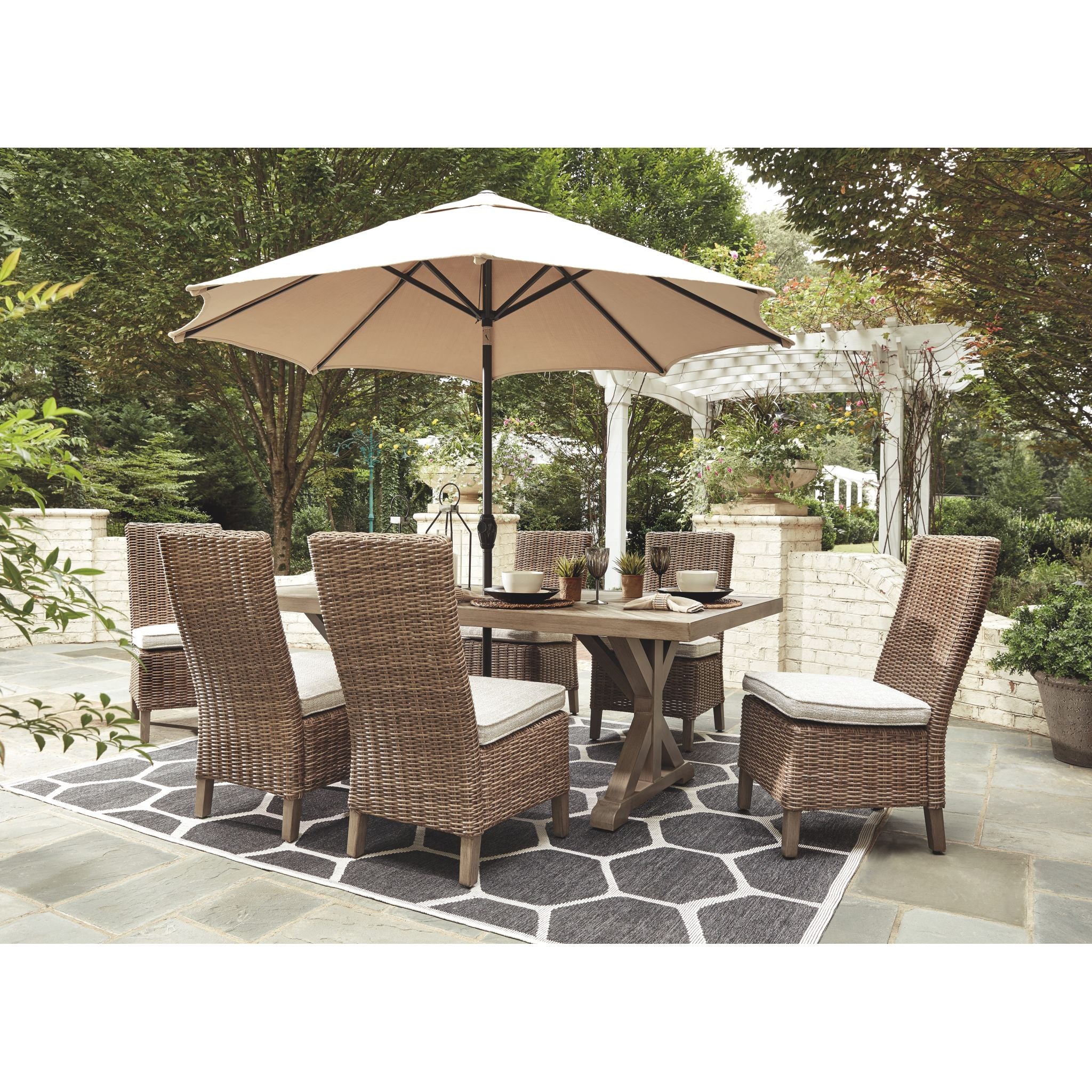 Beachcroft 7 Piece Outdoor Dining Set - Image 9