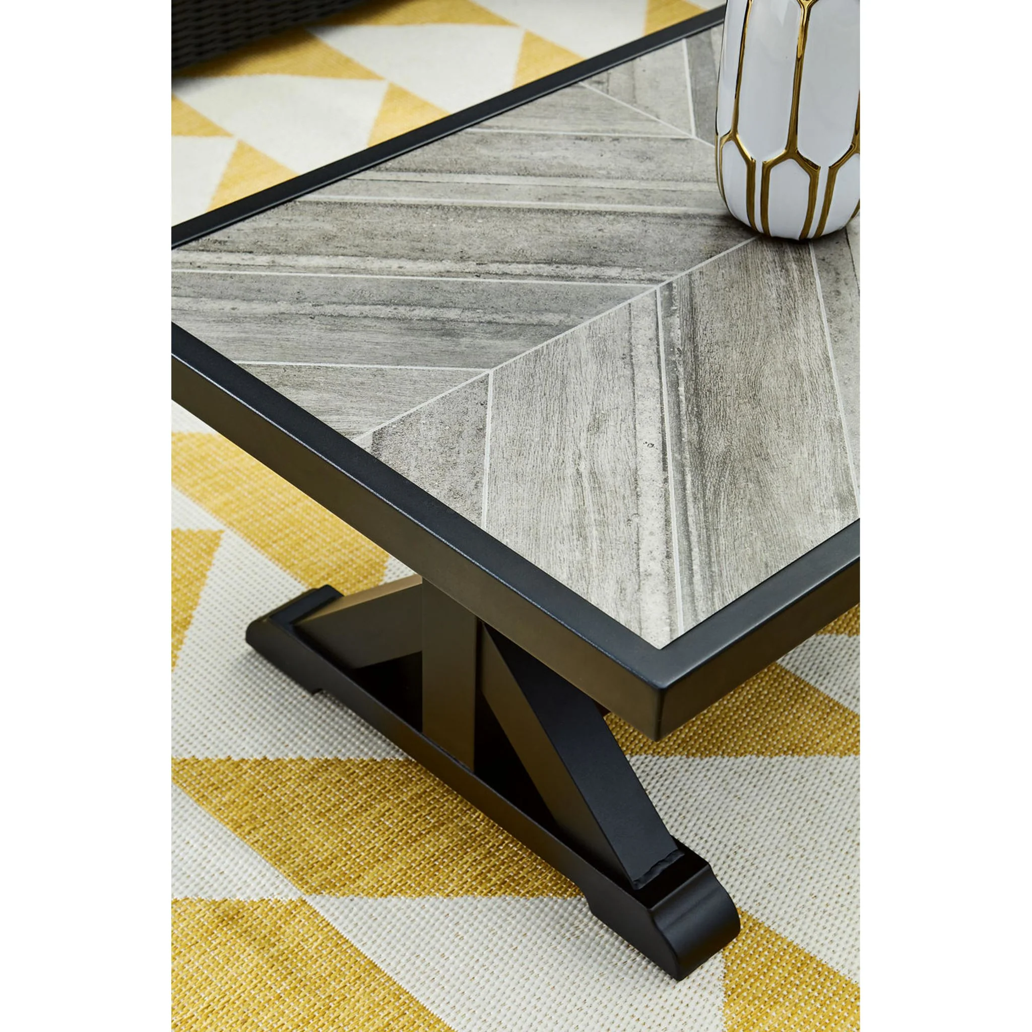 Beachcroft Outdoor Coffee Table - Image 6