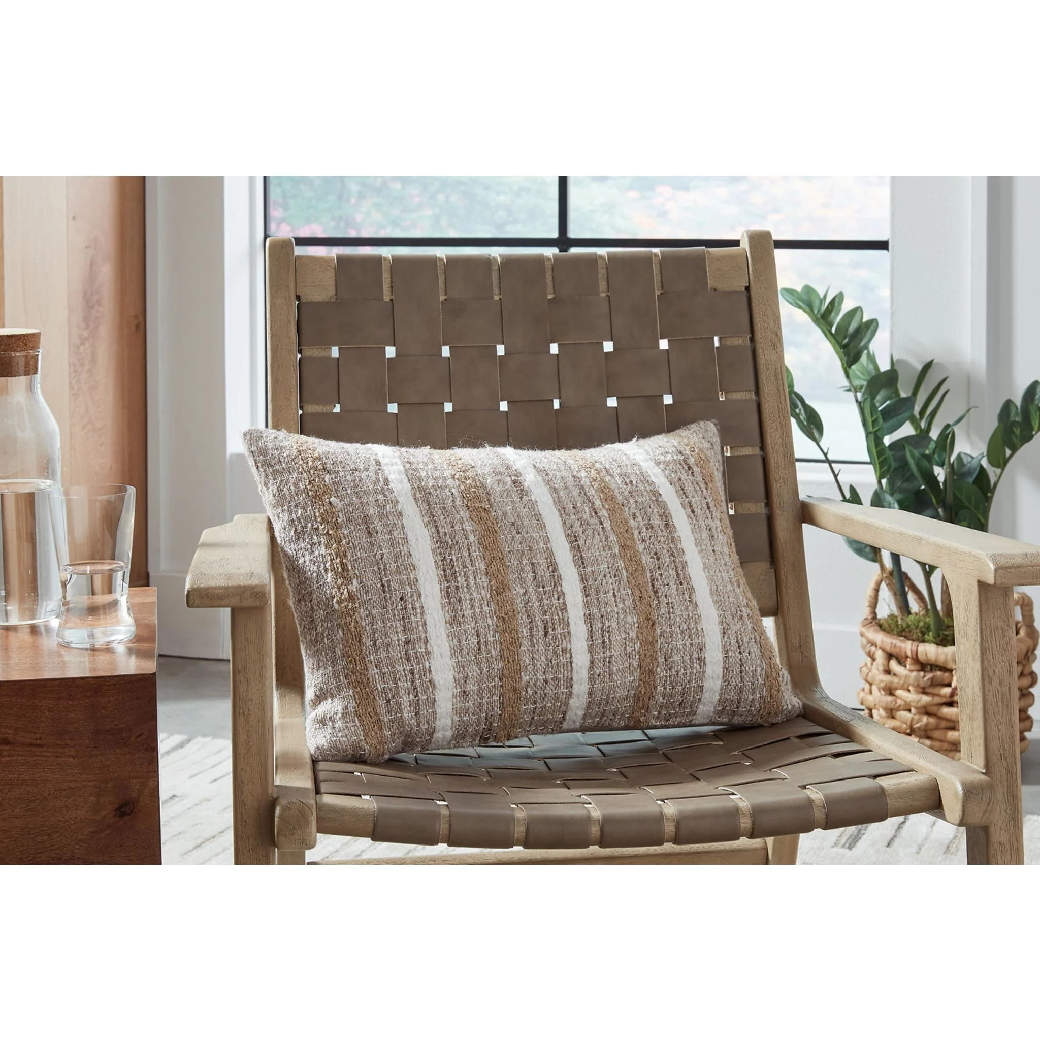 Benish Accent Pillow - Image 7