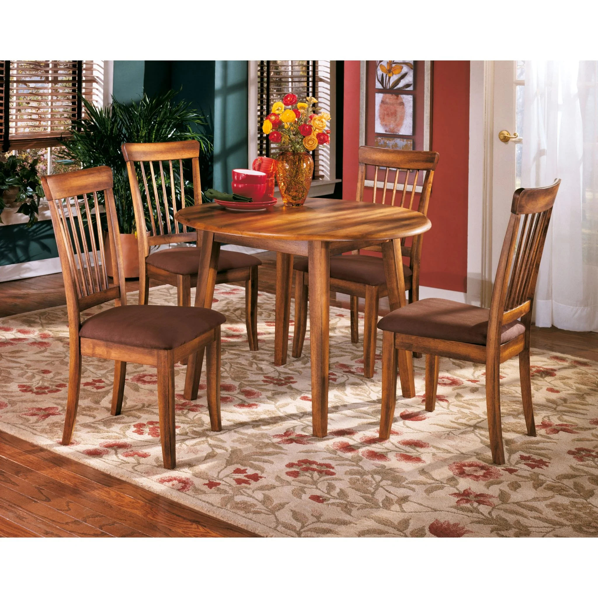 Berringer Dining Set - Image 13