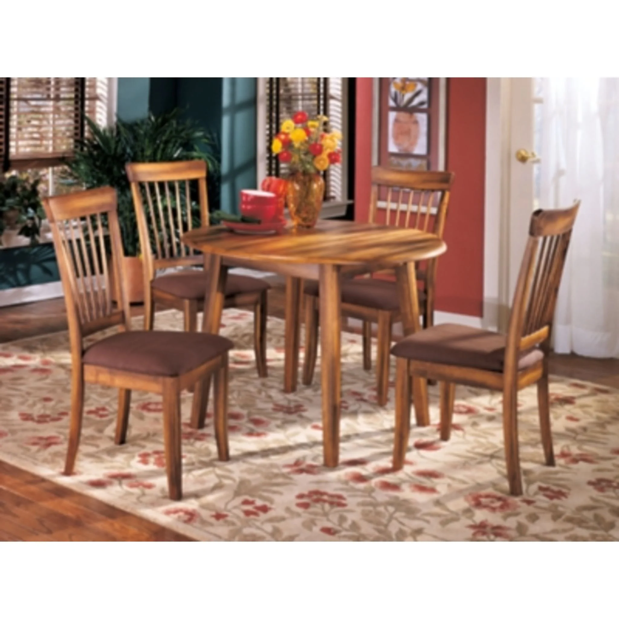 Berringer Dining Set - Image 22
