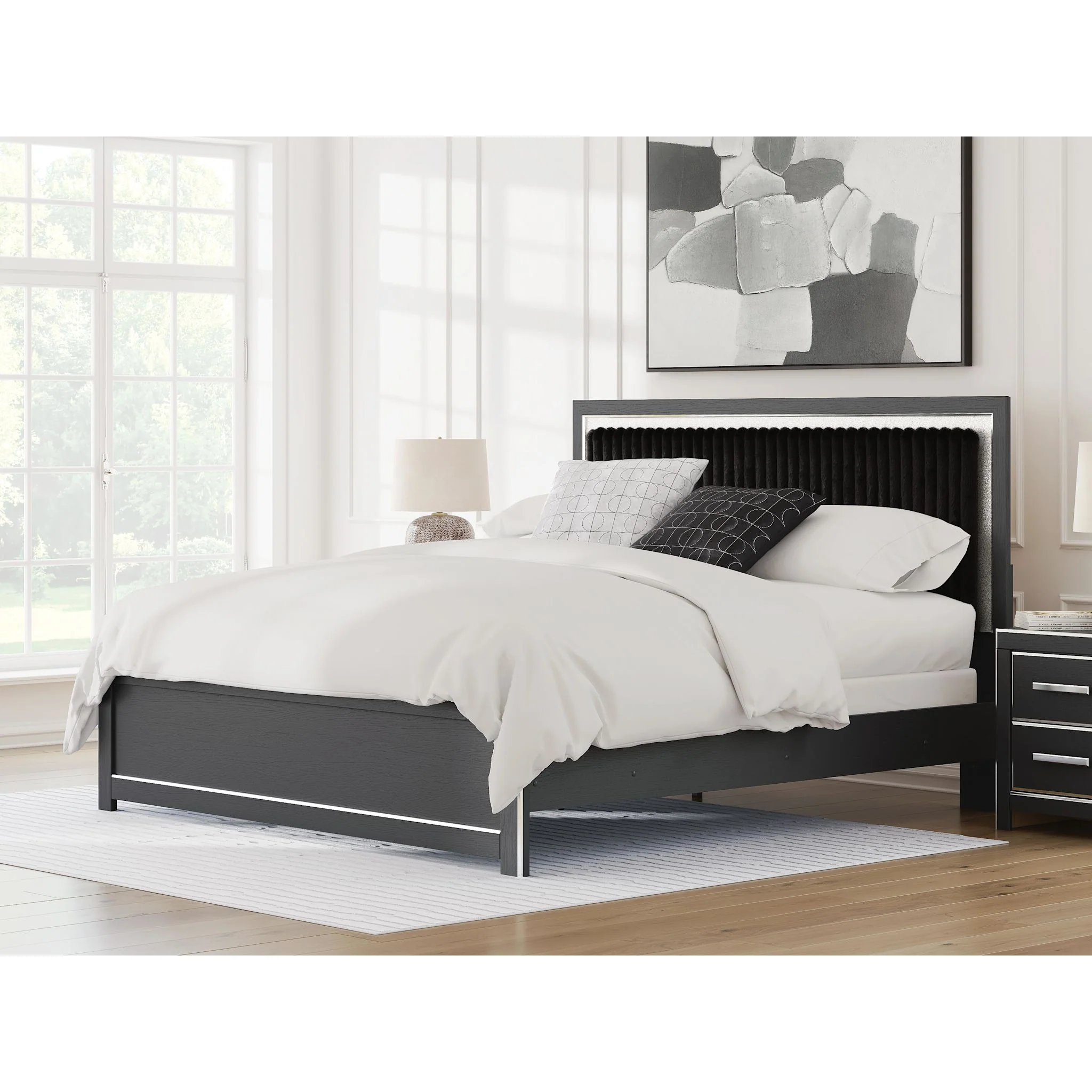 Birmonton King Panel Bed - Image 2