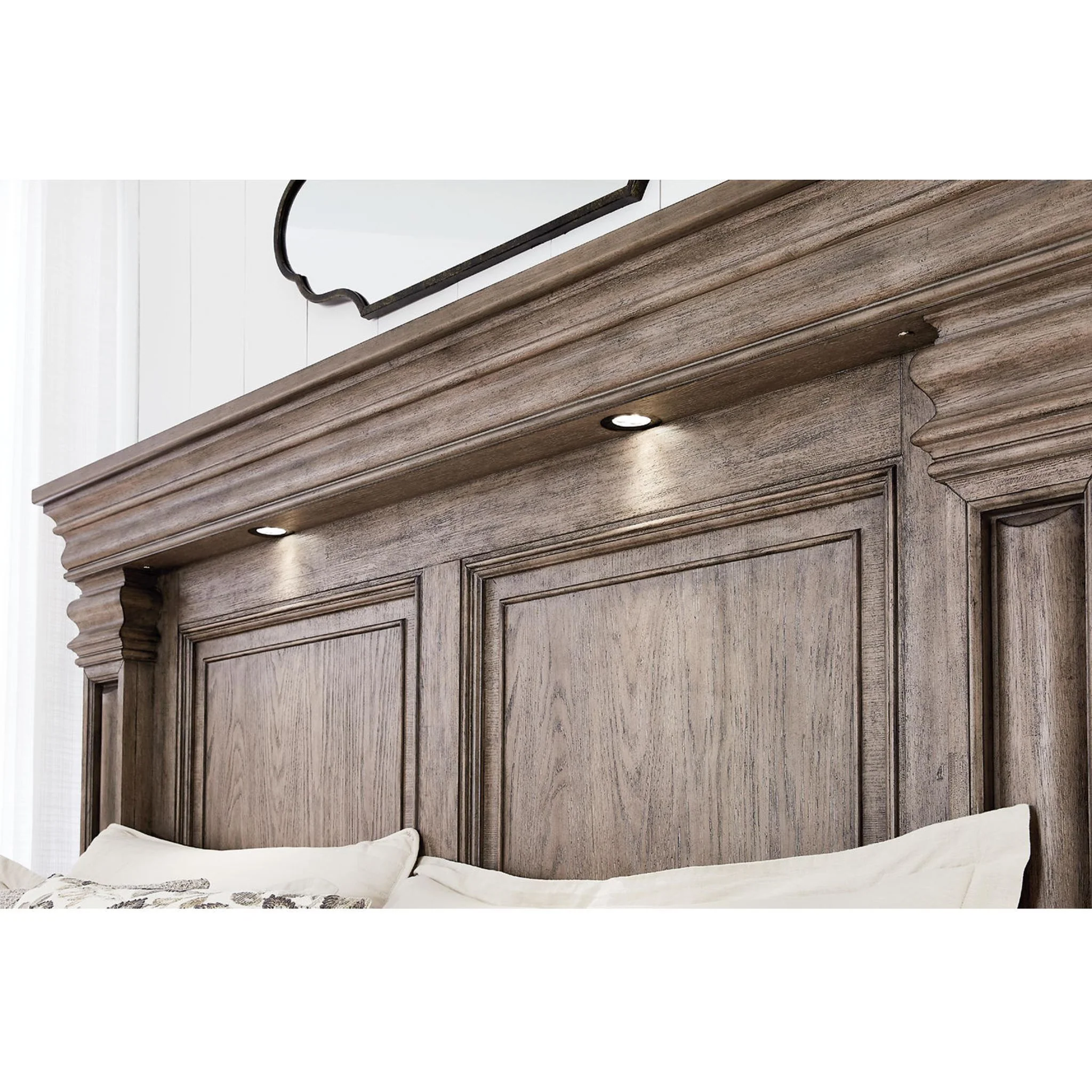 Blairhurst King Panel Bed - Image 36