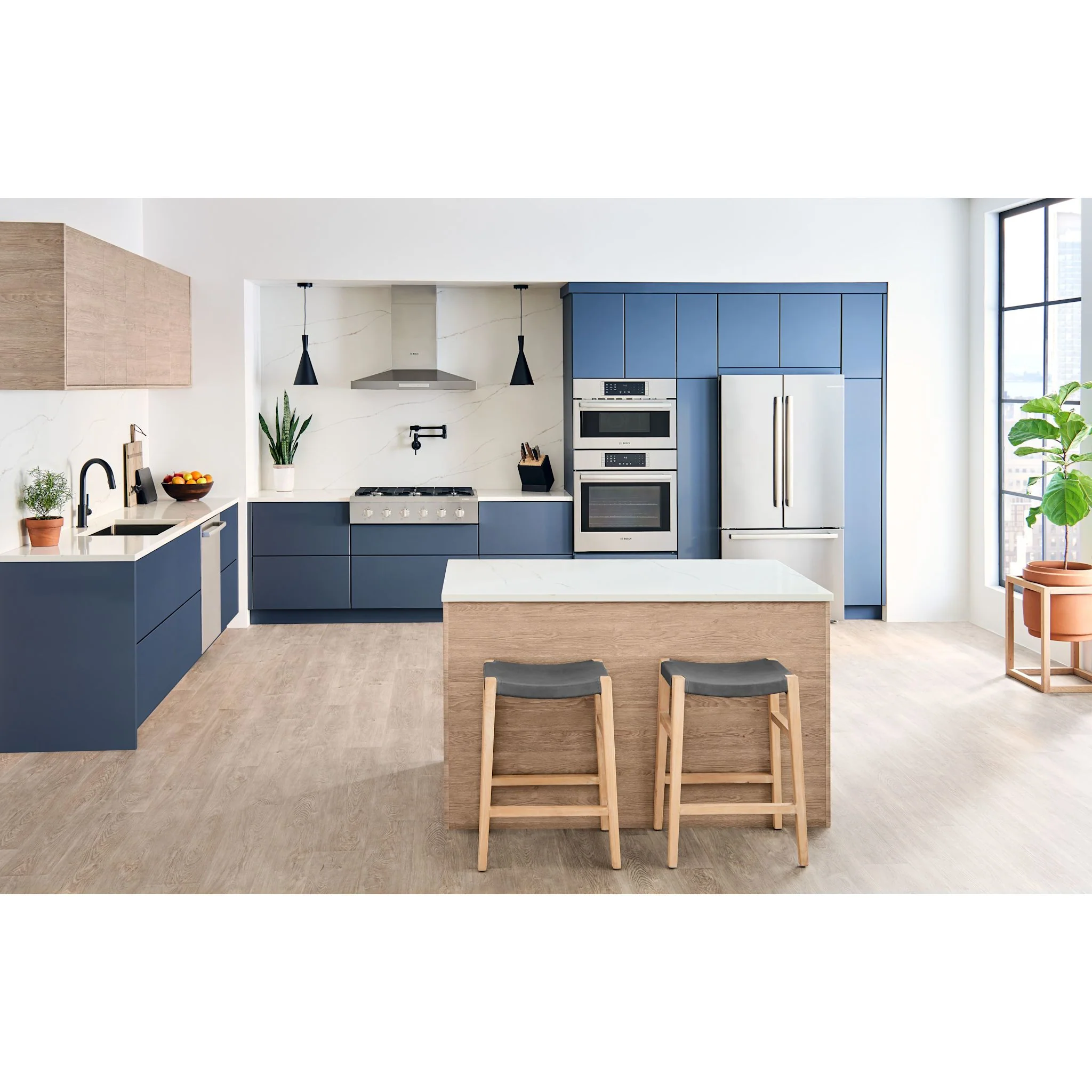 Bosch 500 Series, Wall Hood, 36'' - Stainless Steel (HCP56652UC) - Image 11