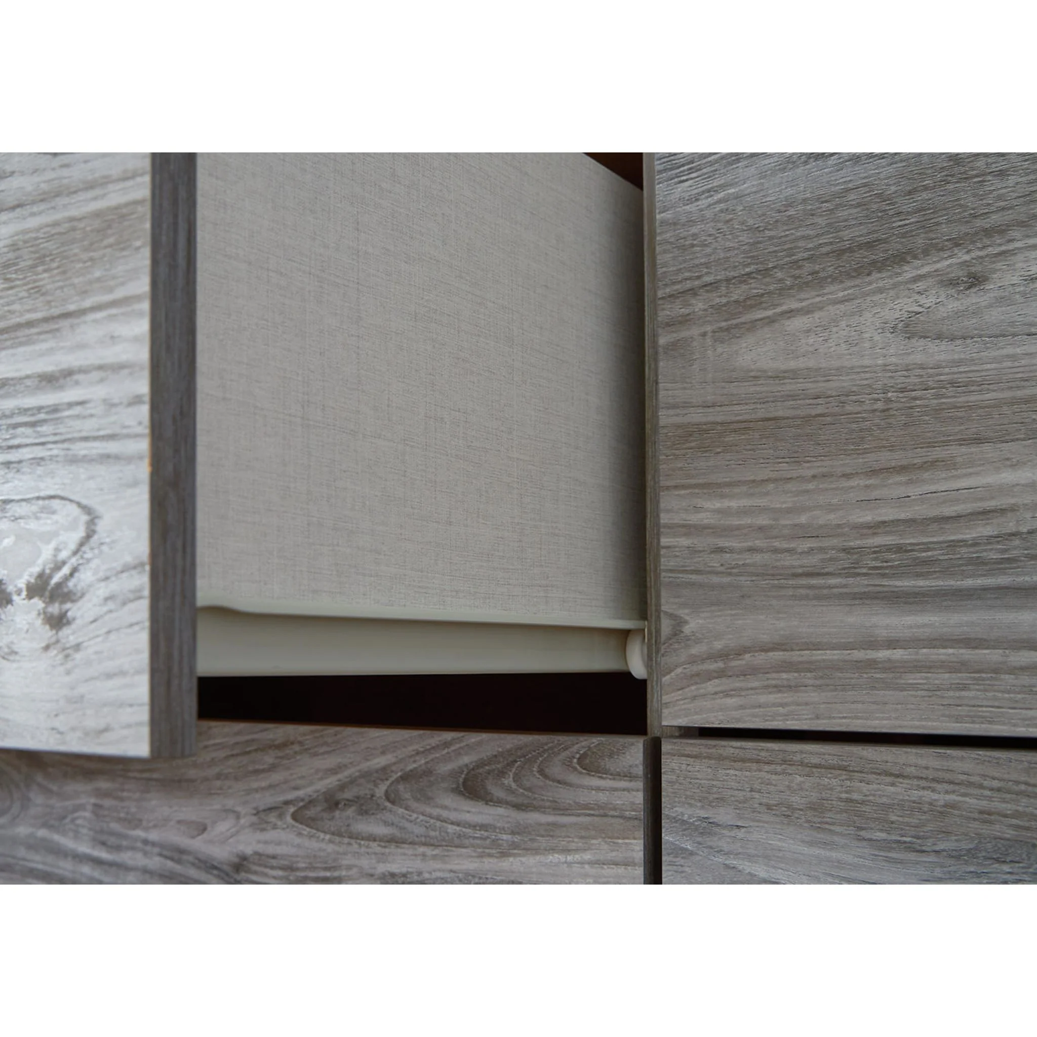 Bronyan Nightstand - Image 16