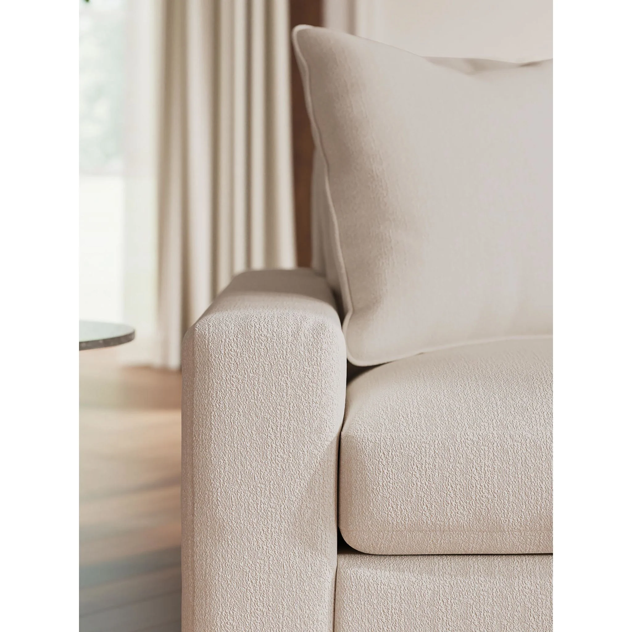 Calden-Exclusive Loveseat - Image 22