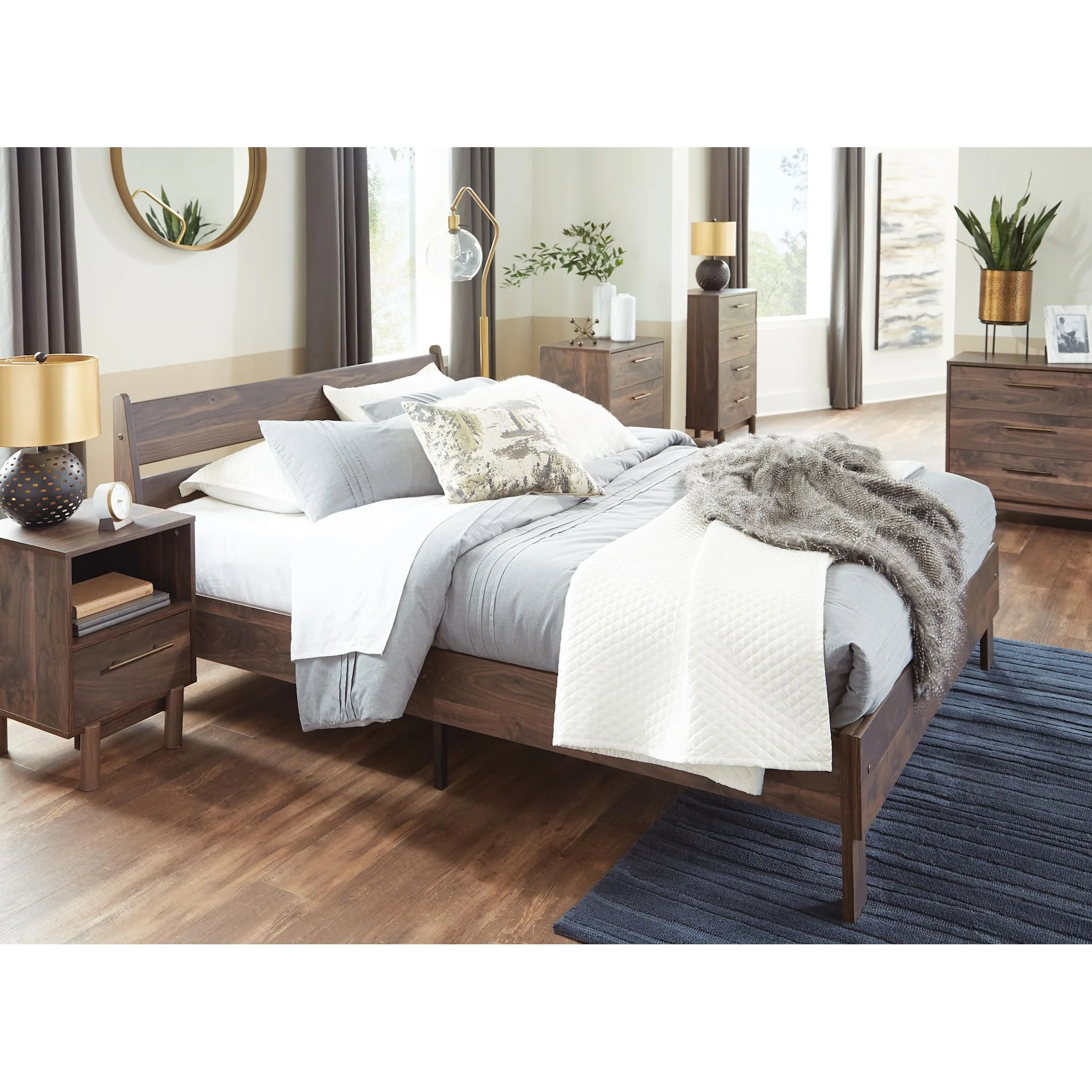 Calverson Queen Platform Bed - Image 14