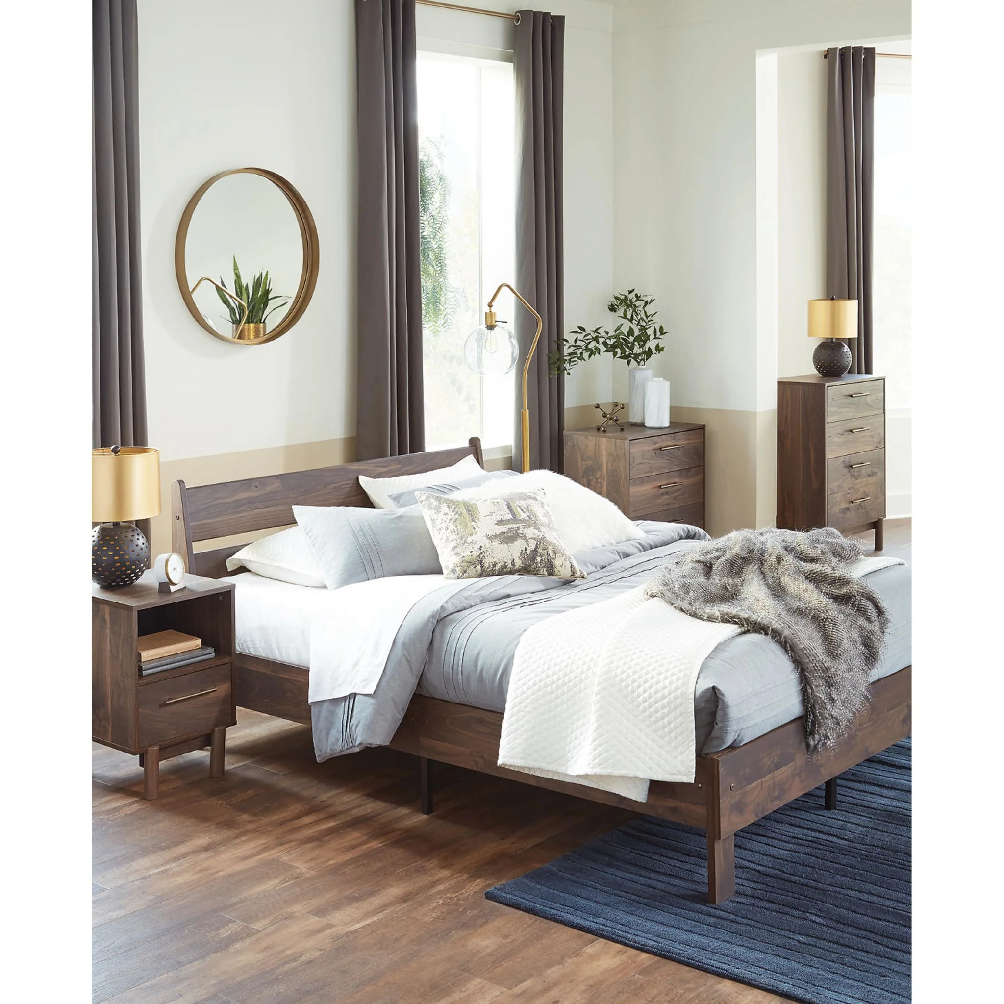 Calverson Queen Platform Bed - Image 6