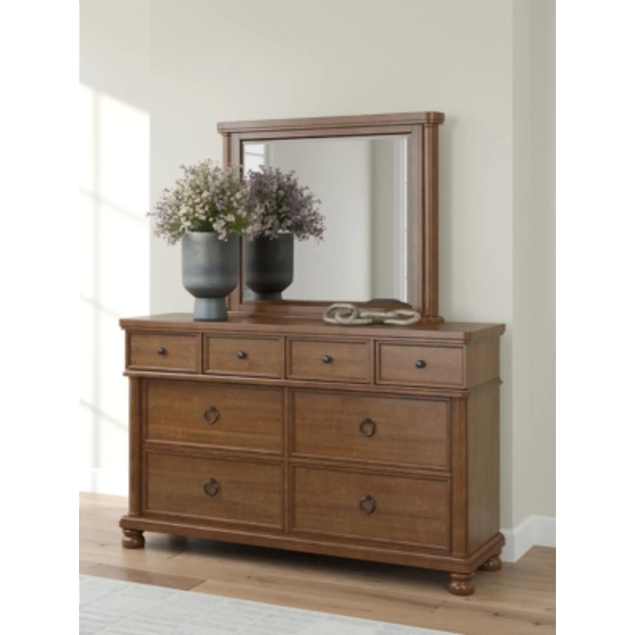 Chadworth 5 Piece King Poster Bedroom - Image 33
