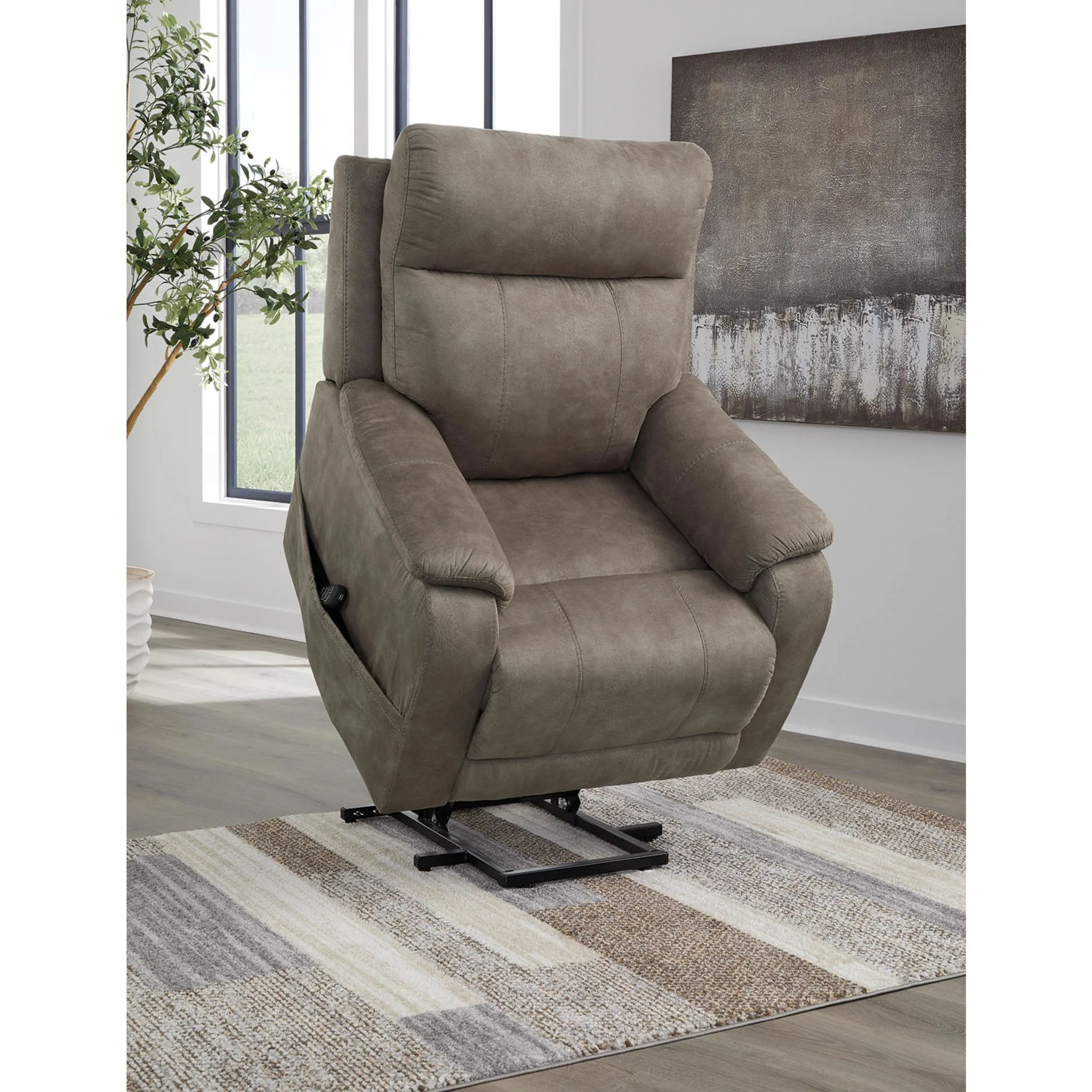 Crestmeade Power Lift Recliner - Image 7