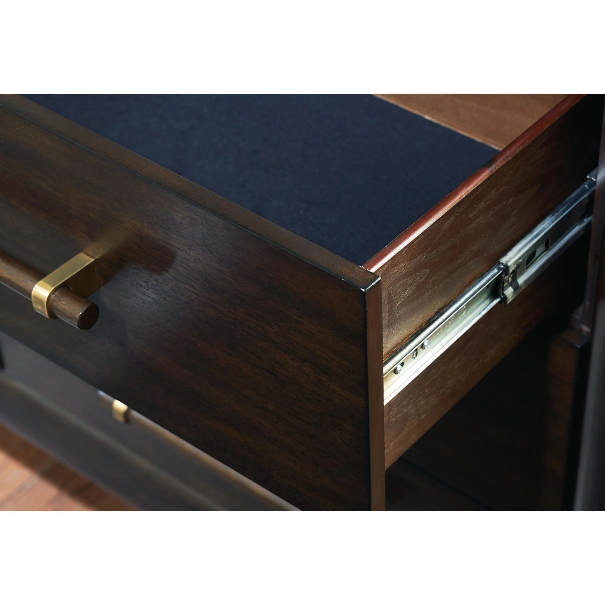 Dantenton Dresser and Mirror - Image 7