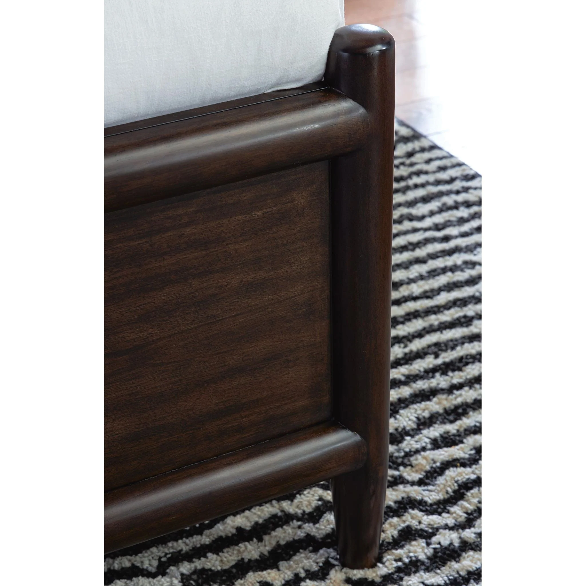 Dantenton Panel Bed - Image 55