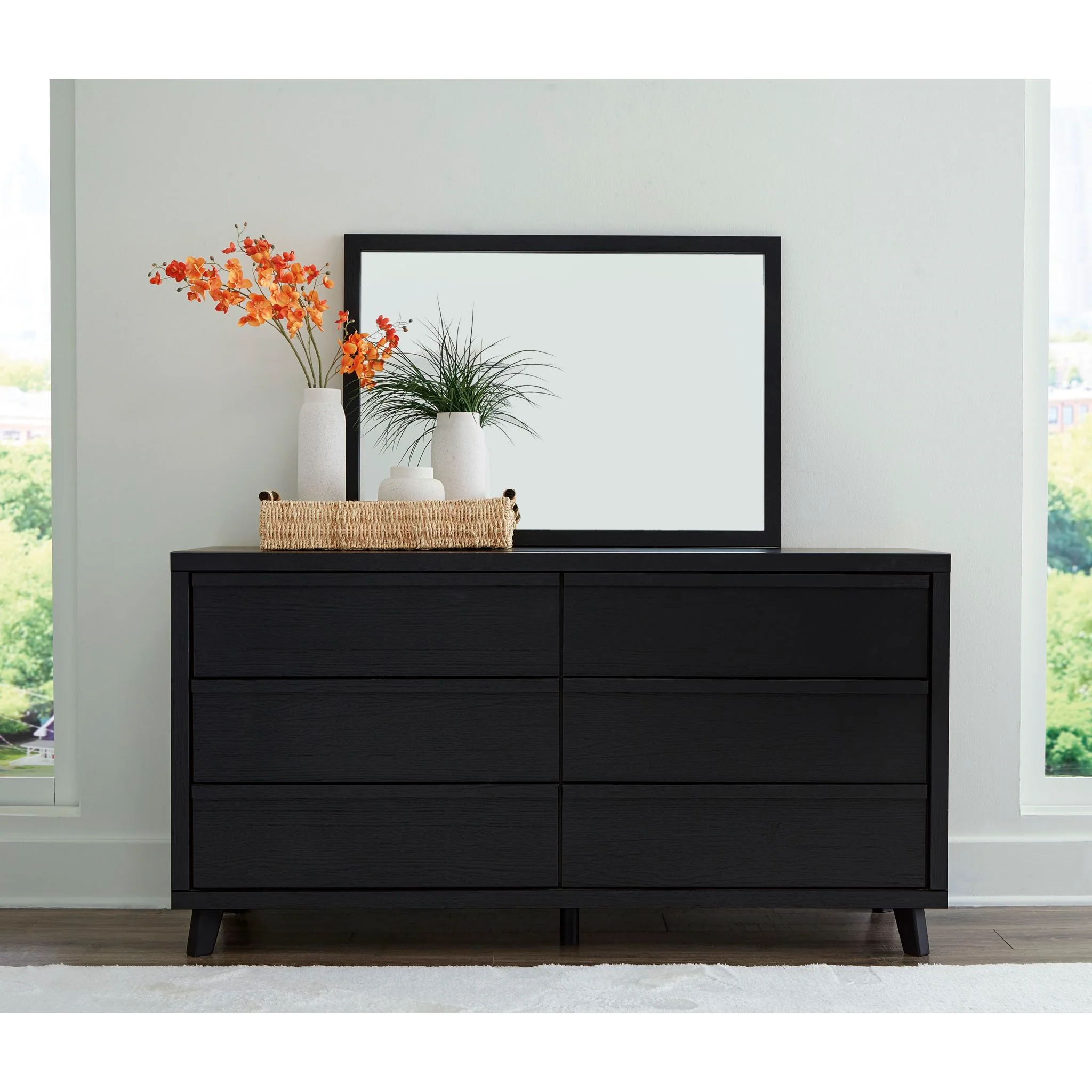 Danziar 5 Piece Queen Platform Bedroom - Image 7