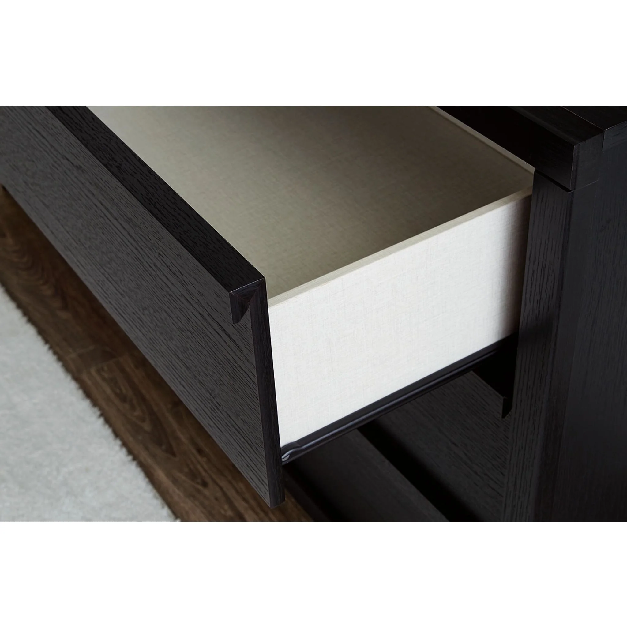 Danziar Dresser - Image 10