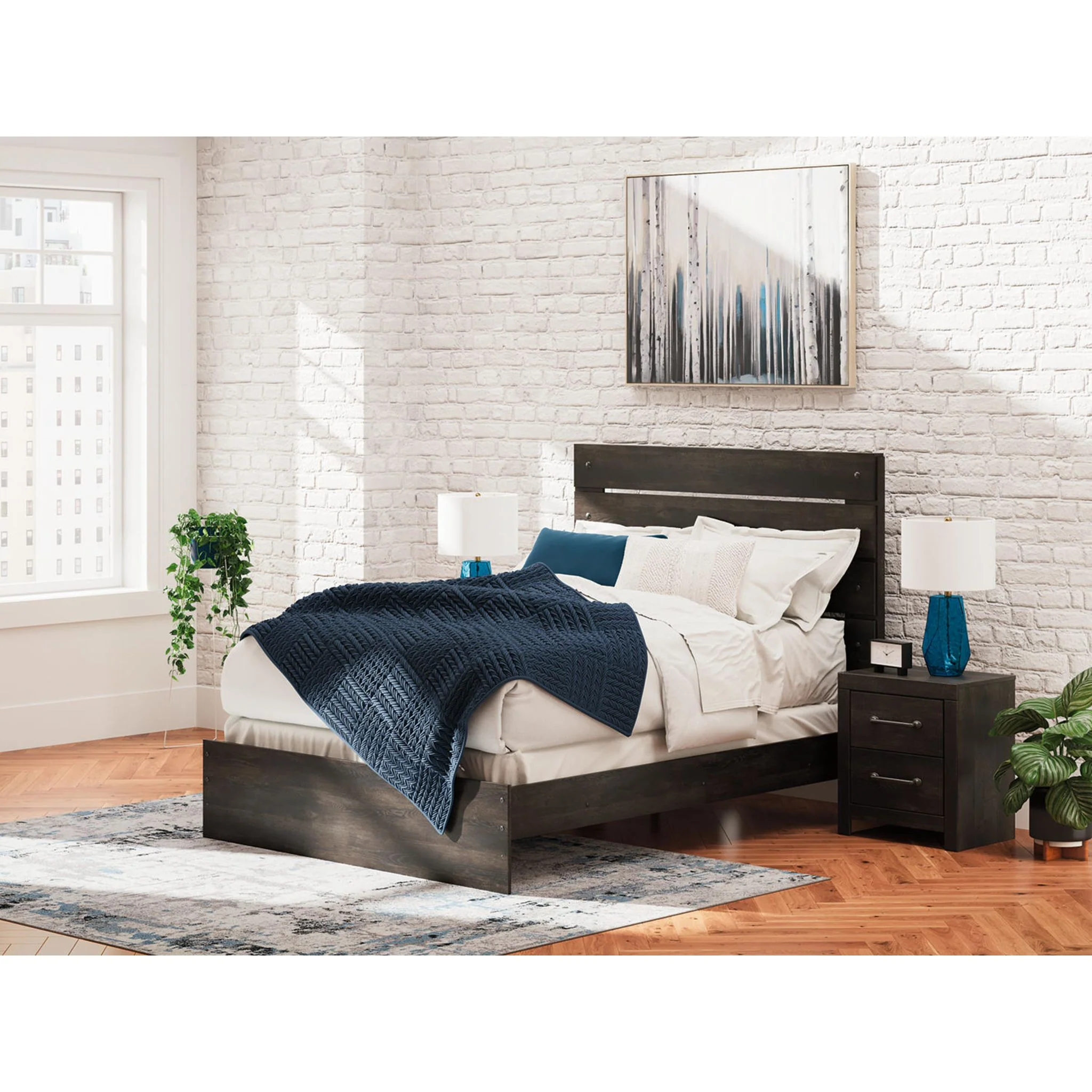 Delmorta Queen Panel Bed - Image 13