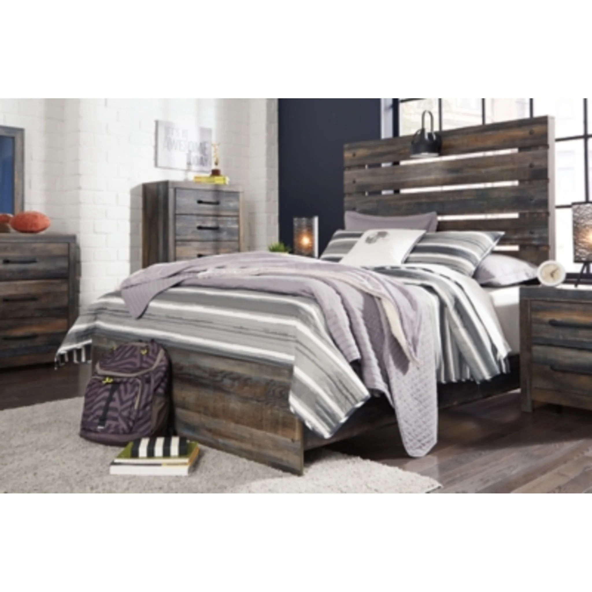 Drystan Panel Bed - Image 55
