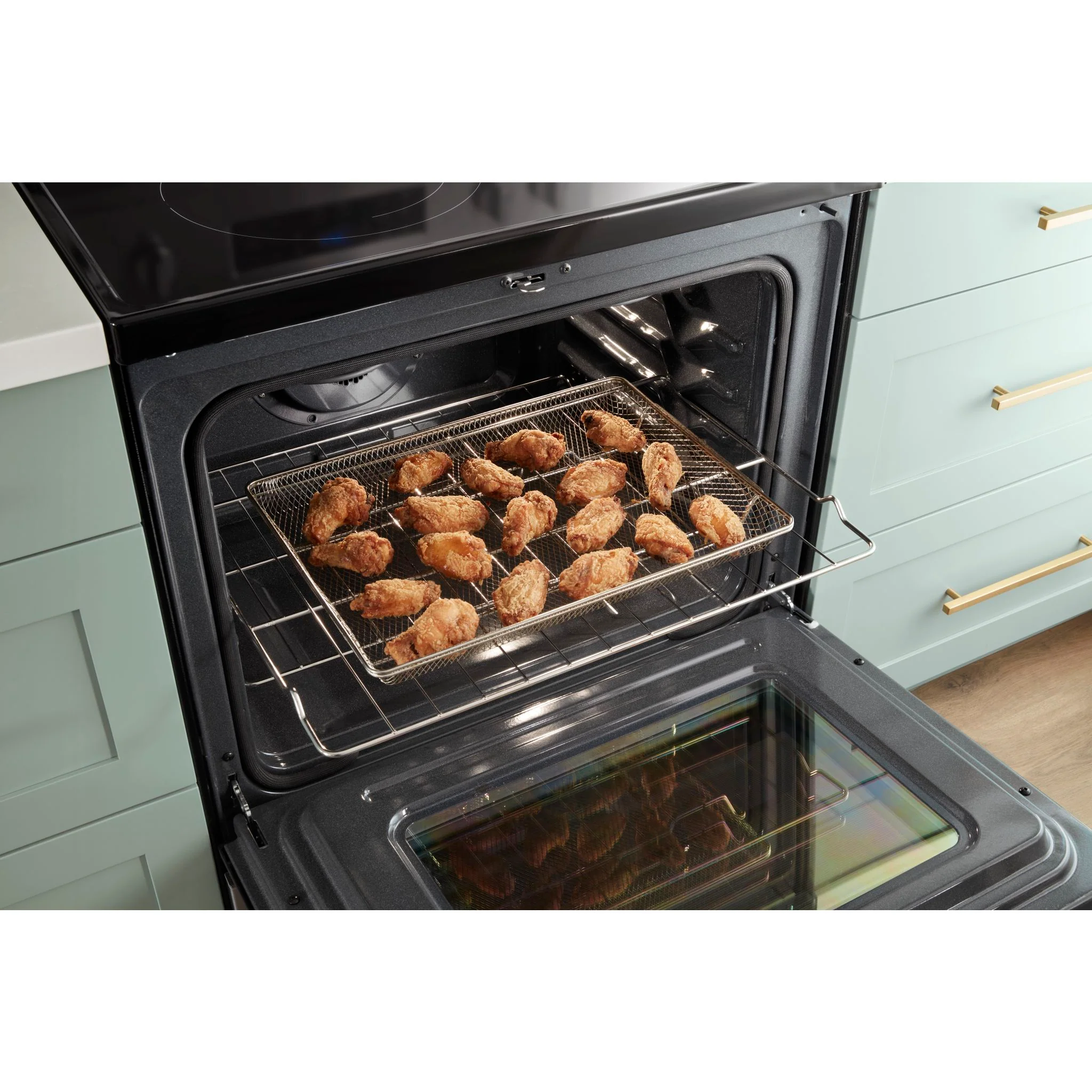 Whirlpool 5.3 cu. ft. Electric 5-in-1 Air Fry Oven (YWFE550S0LV) - Image 9