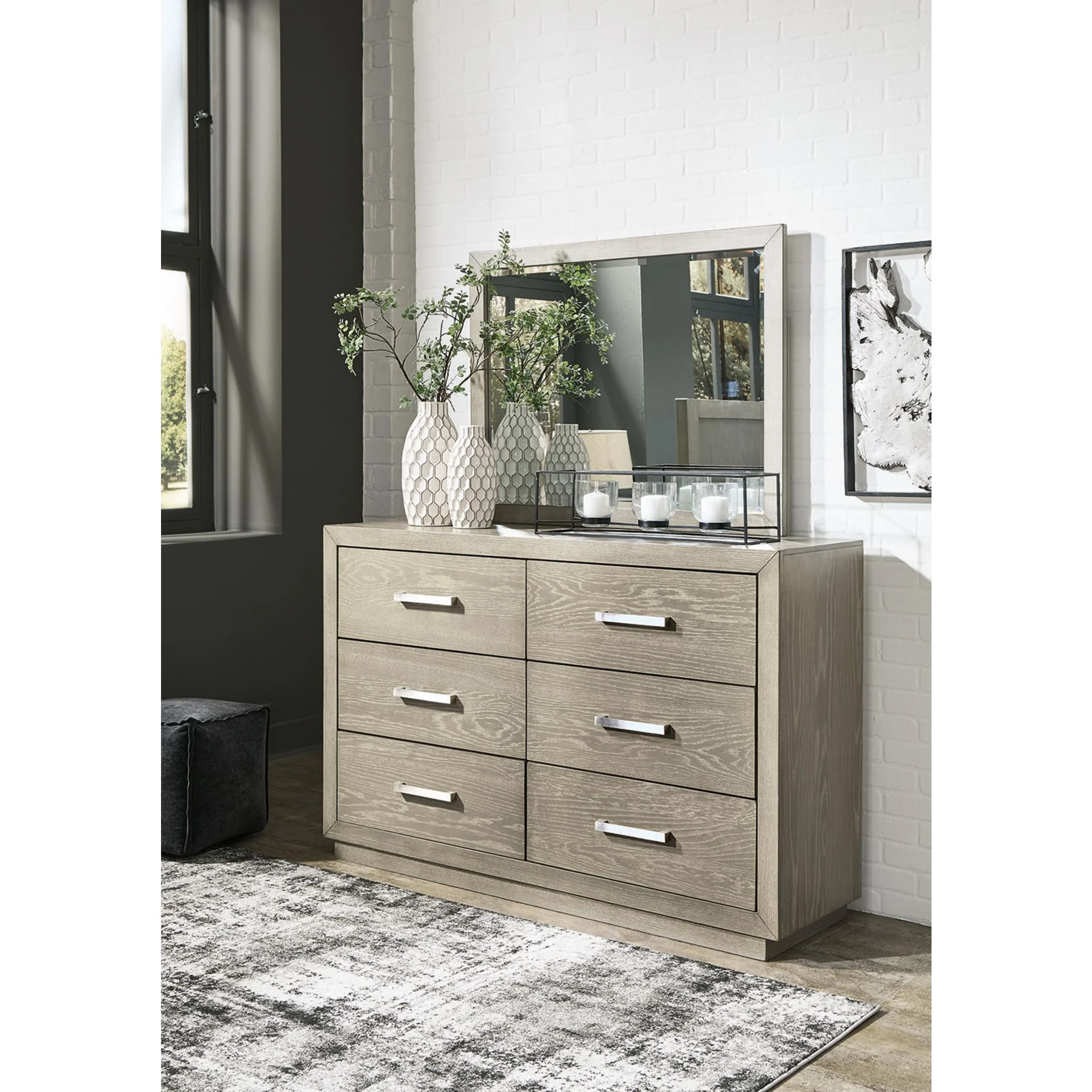 Fawnburg-EXCLUSIVE 5 Piece King Panel Bedroom - Image 4