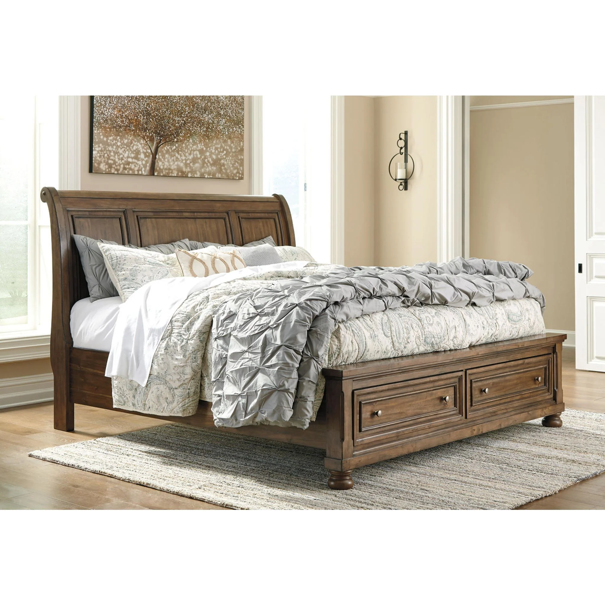 Flynnter 5 Piece Sleigh Bedroom - Image 17