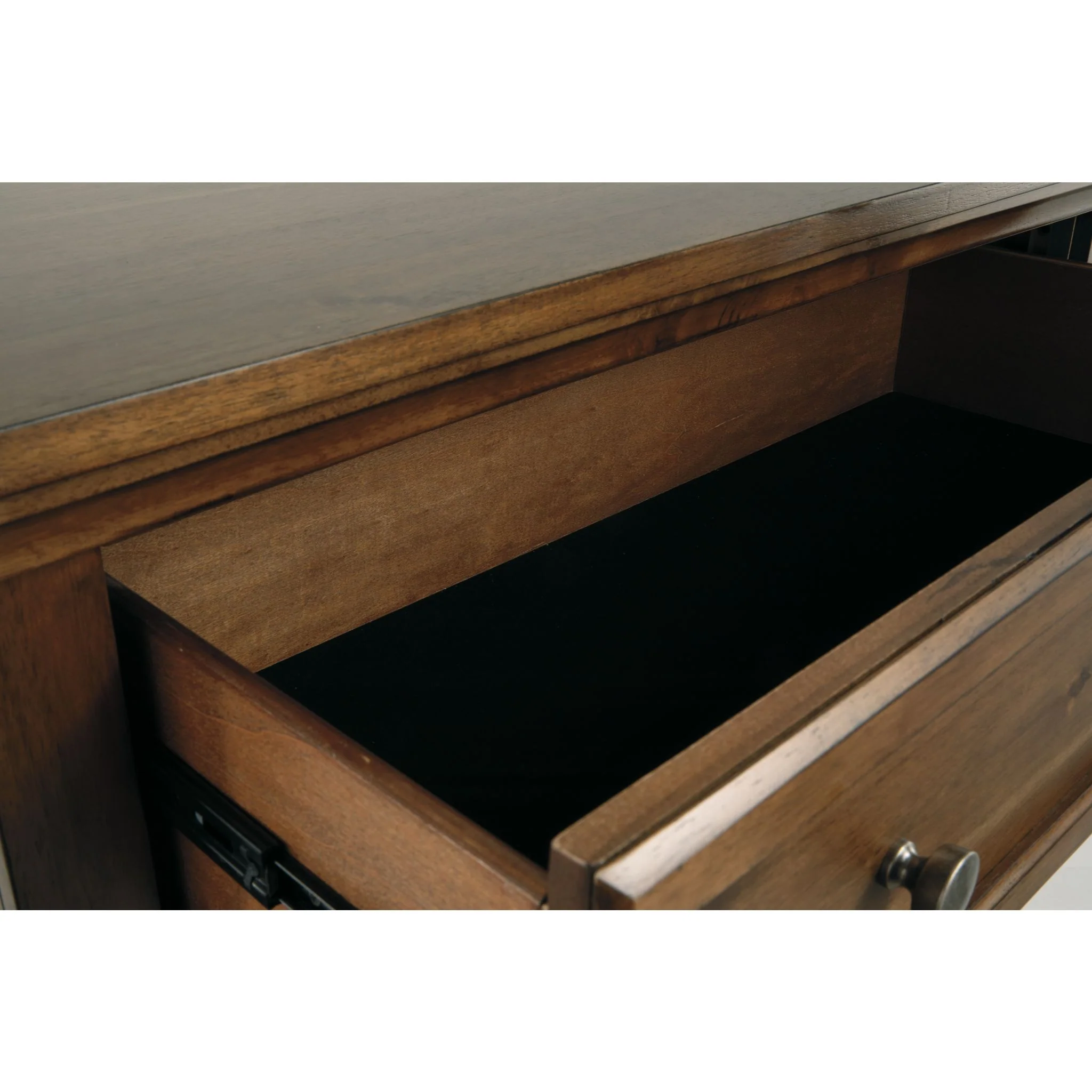 Flynnter Dresser and Mirror - Image 9