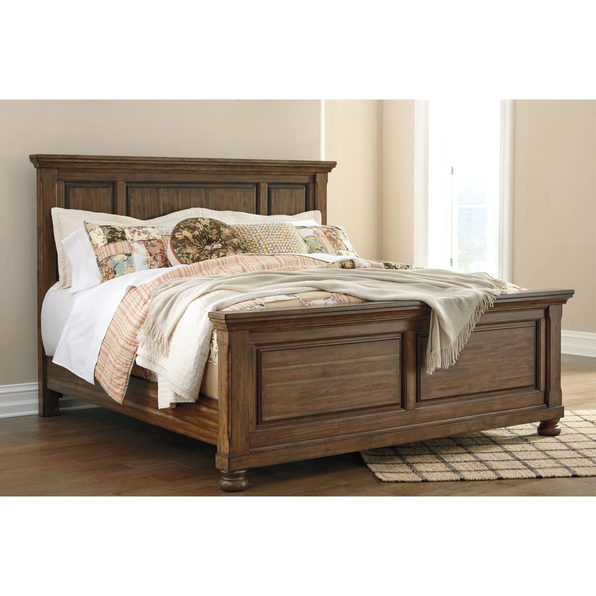 Flynnter Panel Bed - Image 11