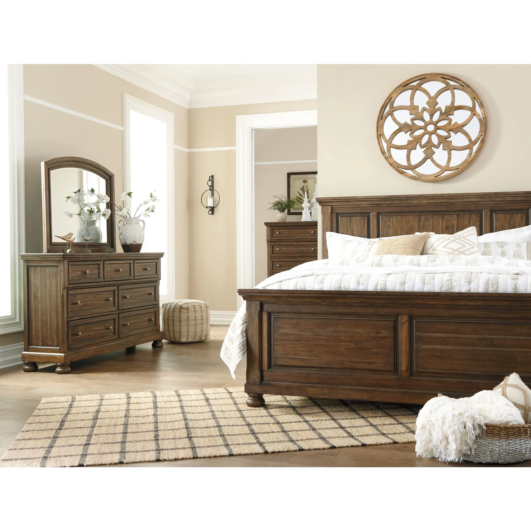 Flynnter Panel Bed - Image 15