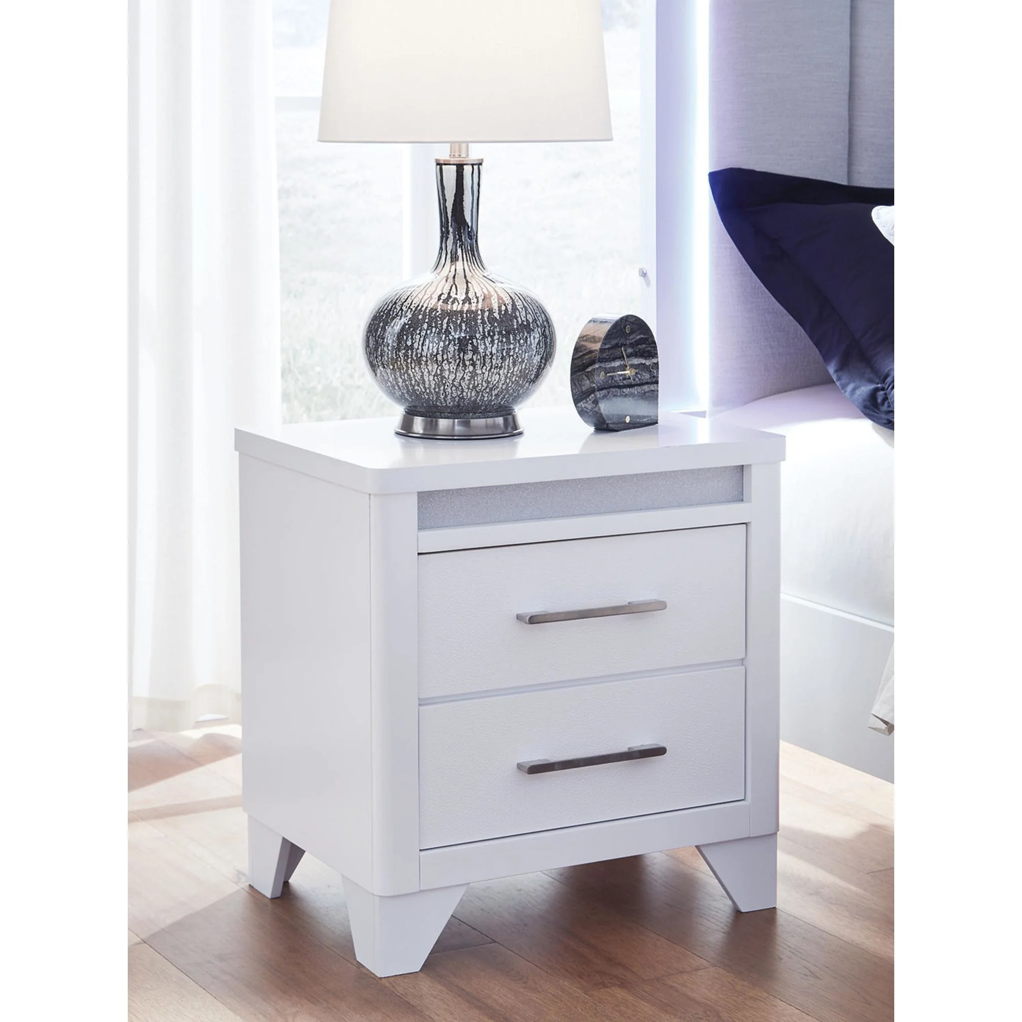 Frostlyn Nightstand - Image 3