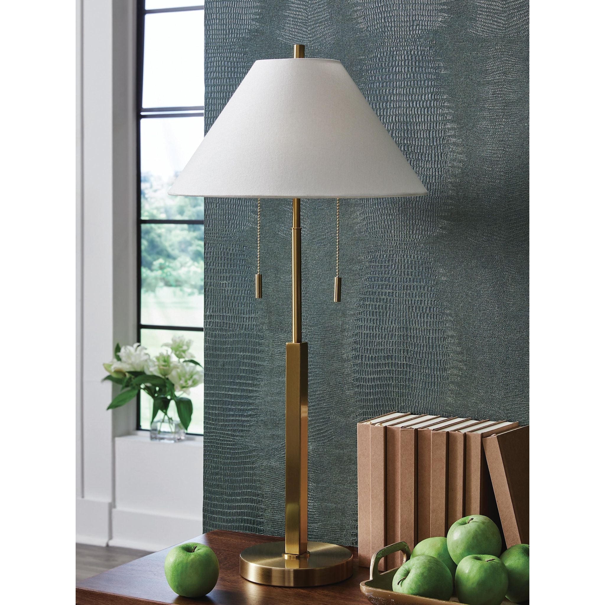 Haigwood Table Lamp - Image 9