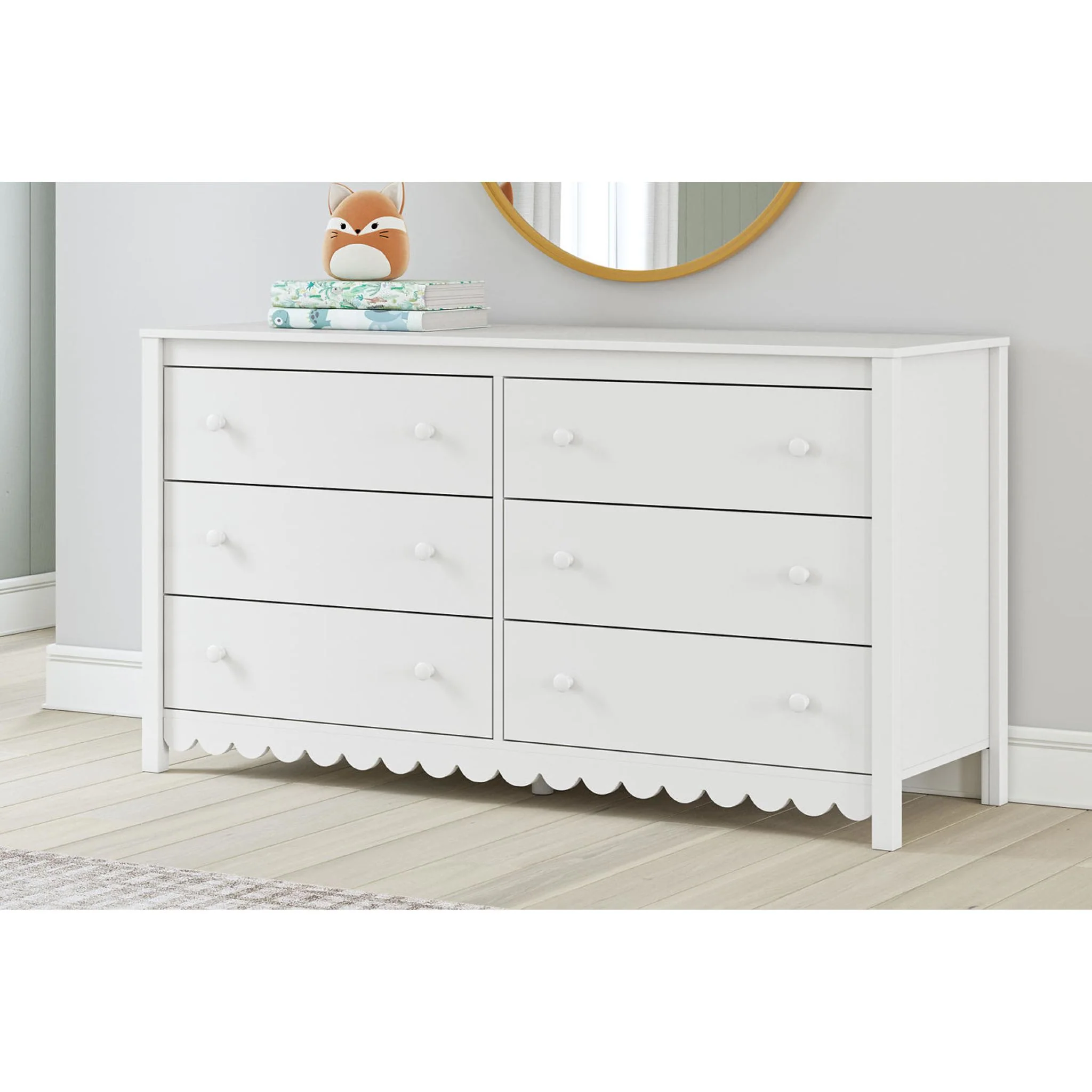 Hallityn Dresser - Image 2