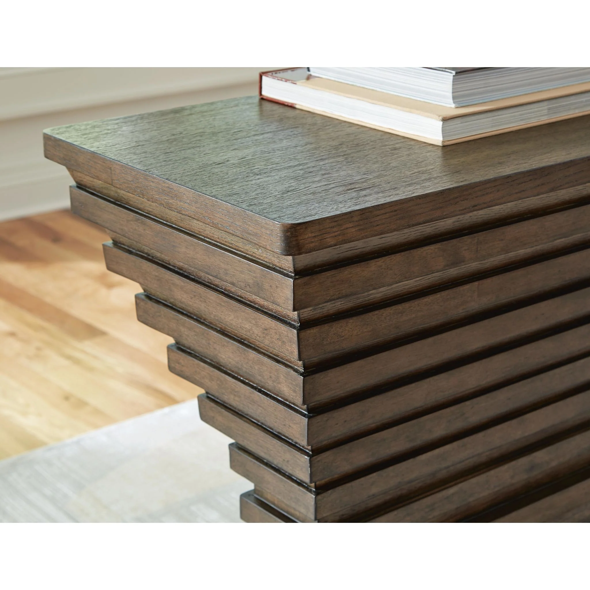 Hannodream Sofa Table - Image 13