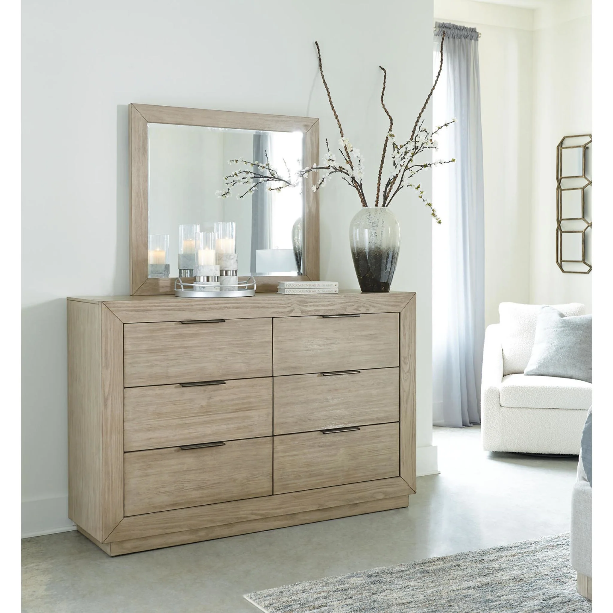 Hennington-Exclusive 5 Piece Panel Bedroom - Image 40