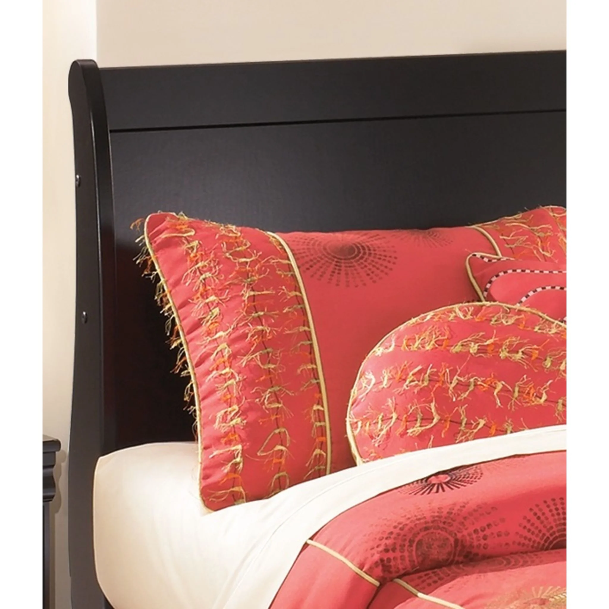 Huey Vineyard 5 Piece Sleigh Bedroom - Image 15
