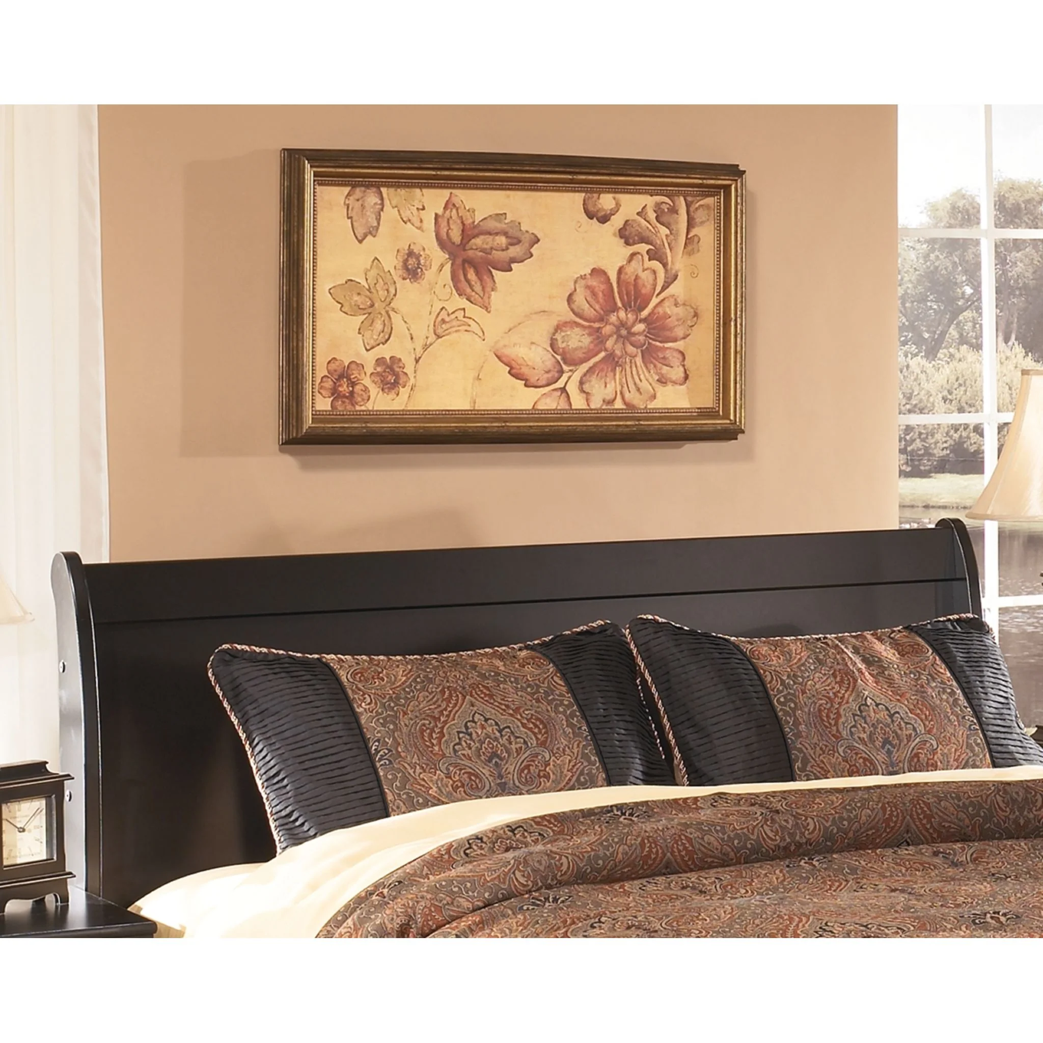 Huey Vineyard Queen Sleigh Headboard - Image 2