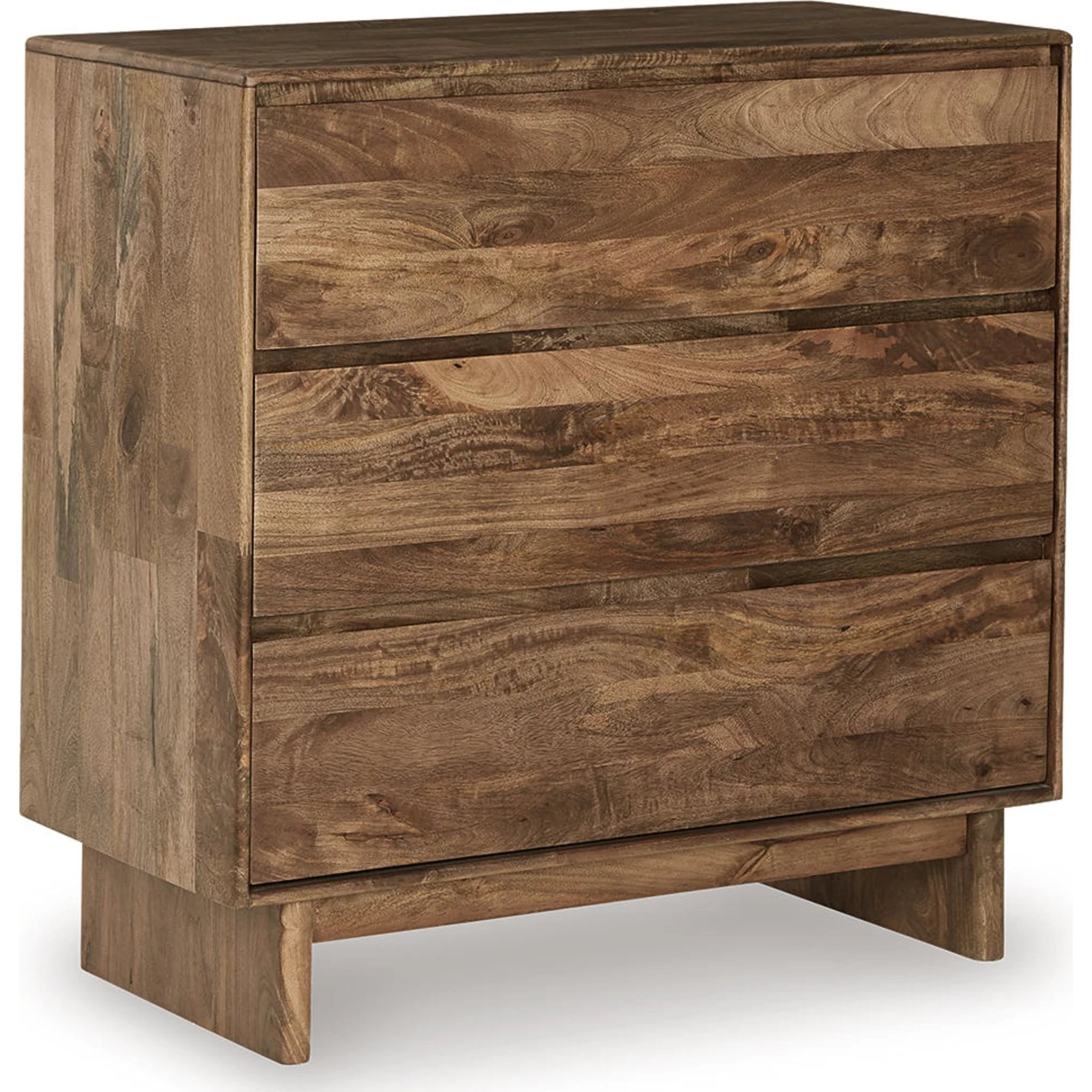 Isanti-Exclusive Chest