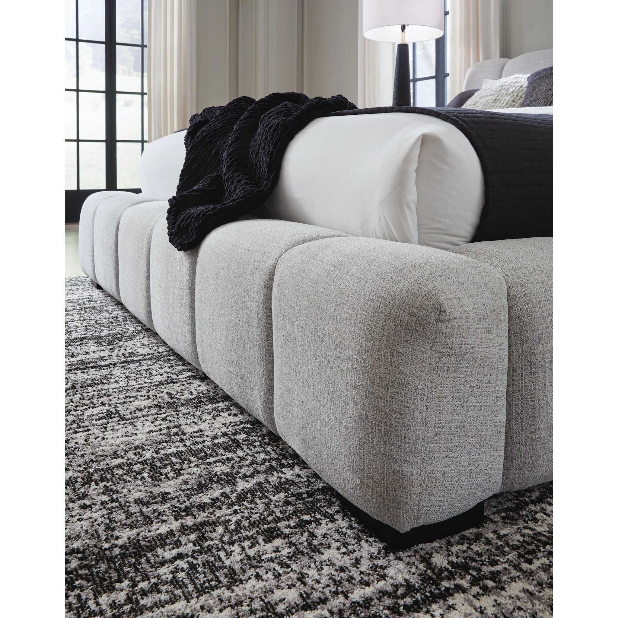 Jesstean King Upholstered Bed - Image 31