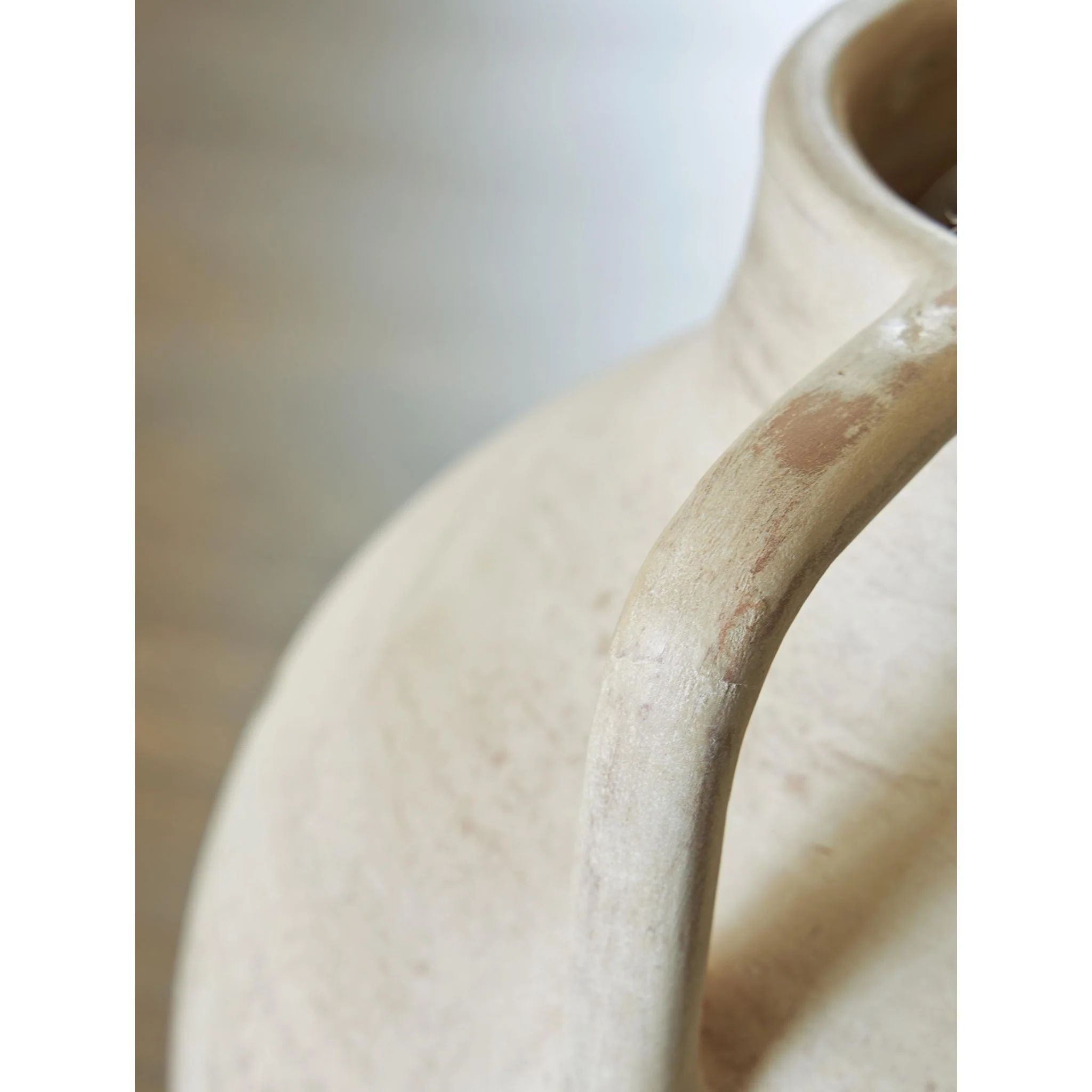 Justy Vase - Image 9