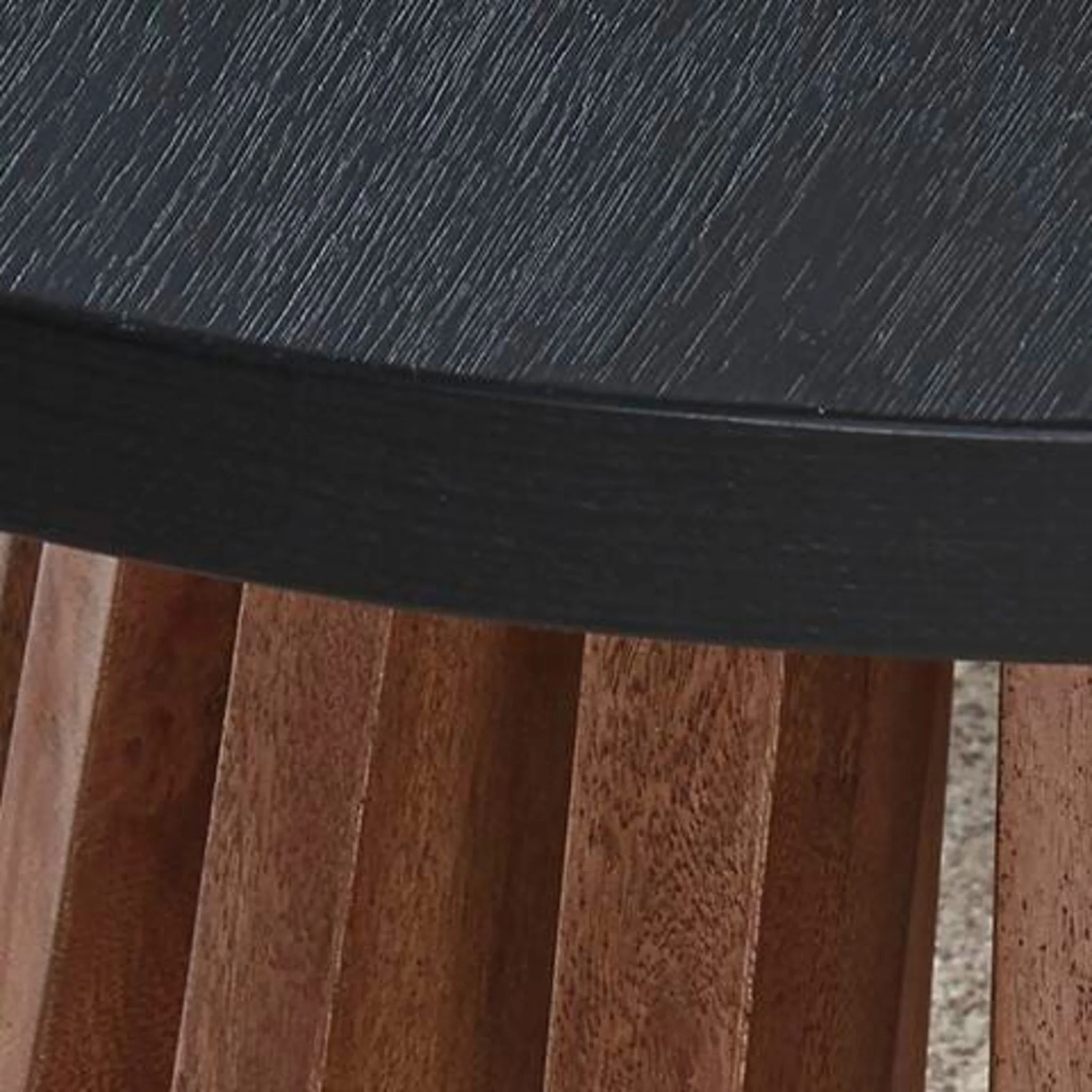 Kallari End Table - Image 17