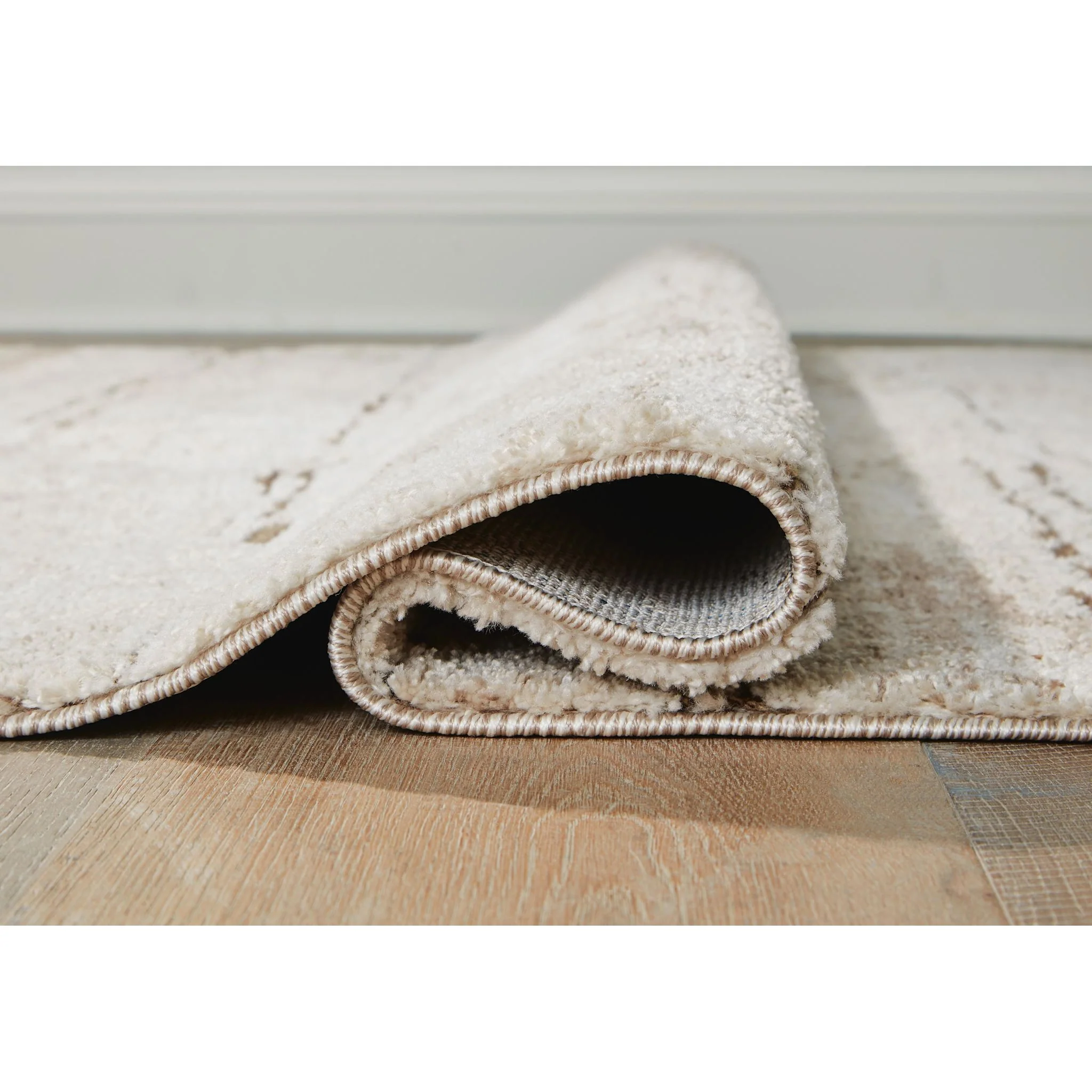 Kasney Area Rug - Image 6