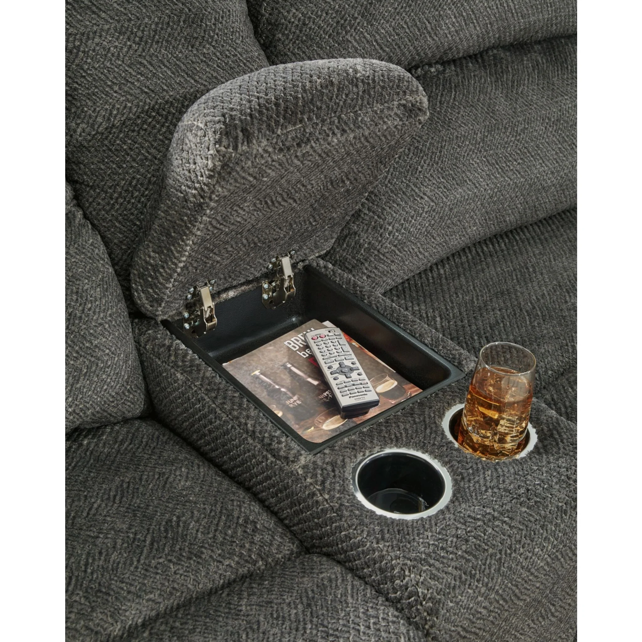 Keensburg-Exclusive 3 Piece Power Sectional - Image 13