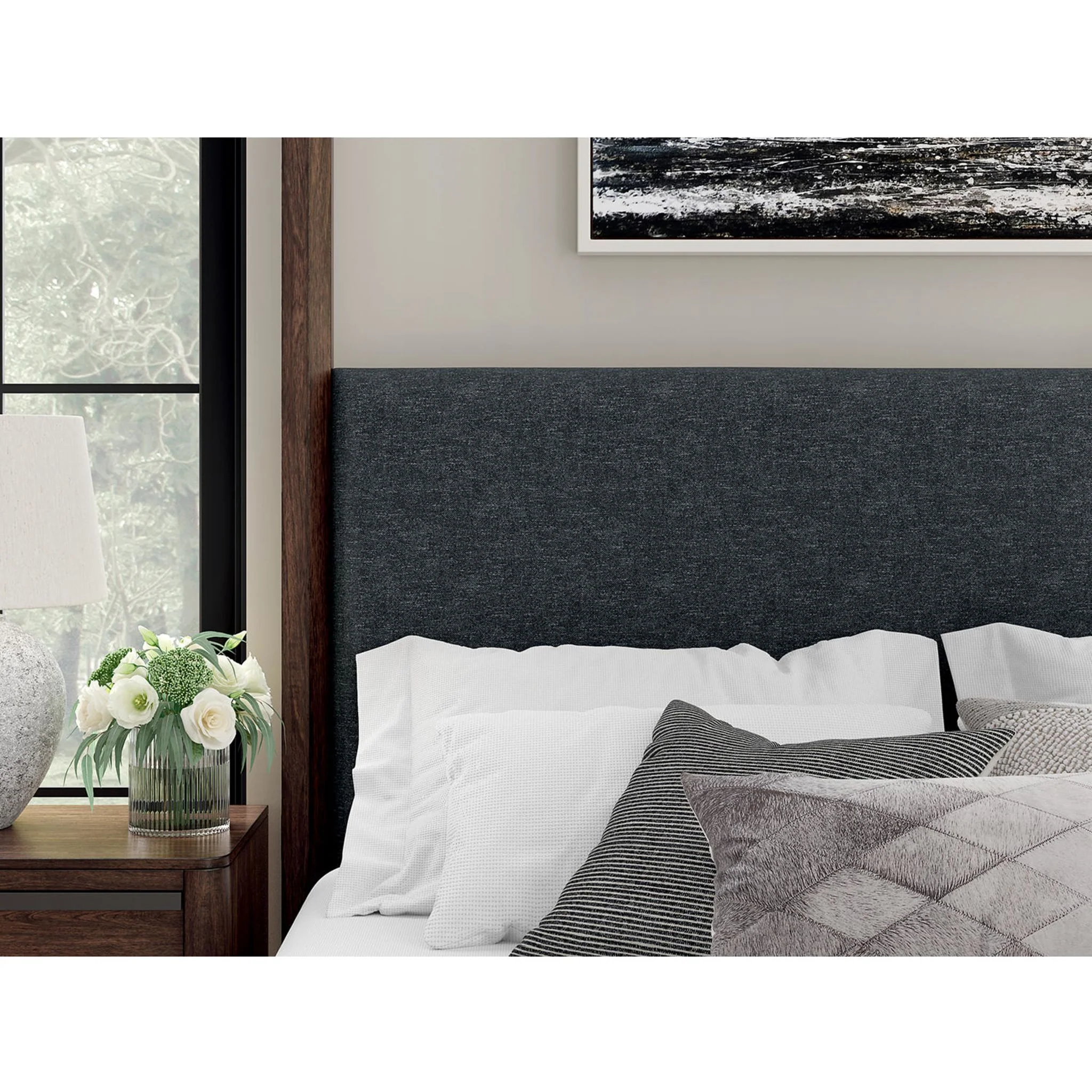 Kendamor King Canopy Bed - Image 4